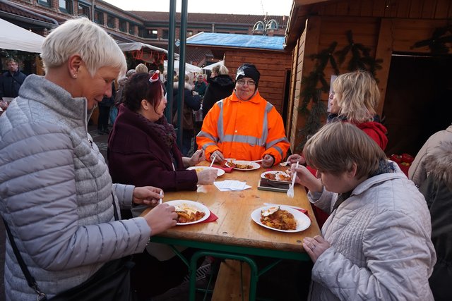 Die Räuberpfanne der WFB schmeckt.