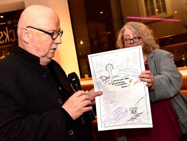 Pinzipal Christian Stratmann bei der Stadtspiegel-Benefizversteigerung 2016 im Eckstein Recklinghausen.