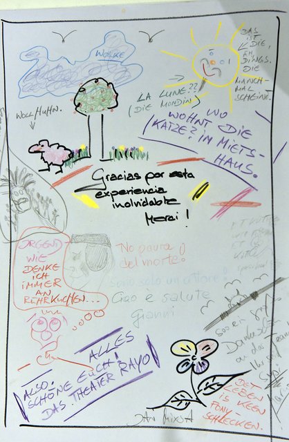 Ganze Ensembles malten für den guten Zweck. Hier das Werk von "Das große Welttheater".