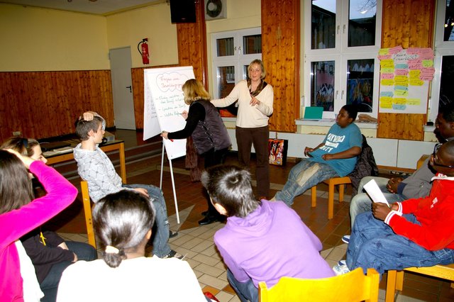 Bei einem Workshop im Jugendzentrum Stadtmitte (Archivfoto Emons)