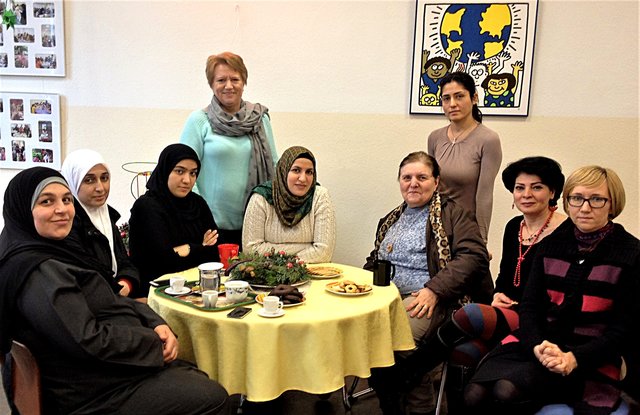 Das Nähcafé für Frauen findet montags ab 9.30 Uhr im Bürgerzentrum Holschentor statt und ist ein großer Erfolg. Foto: privat