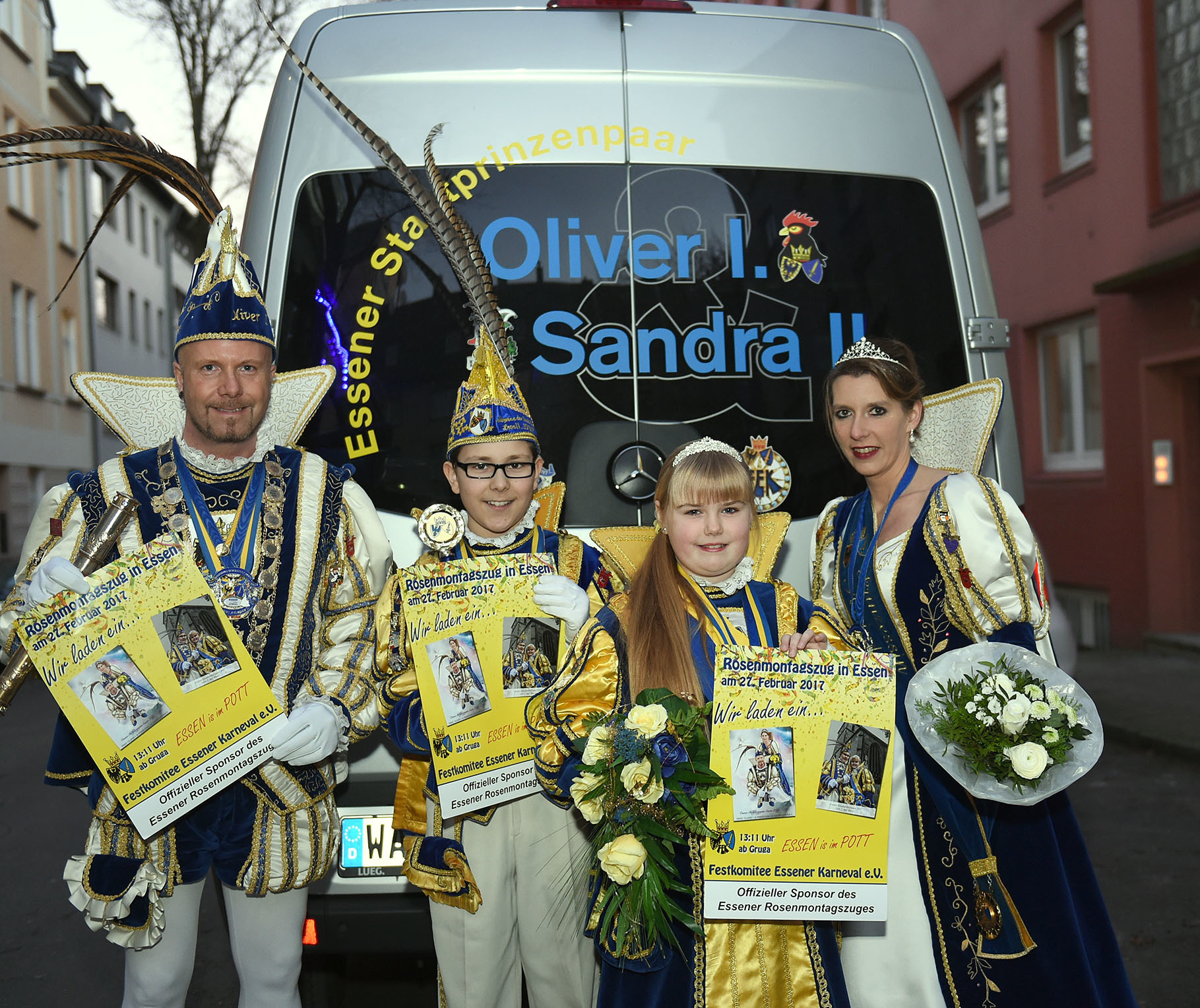 Plan B, RüPlakatvorstellung der Essener Stadtprinzenpaare
V.l.: Oliver I., Leon I., Alina I., Sandra II.