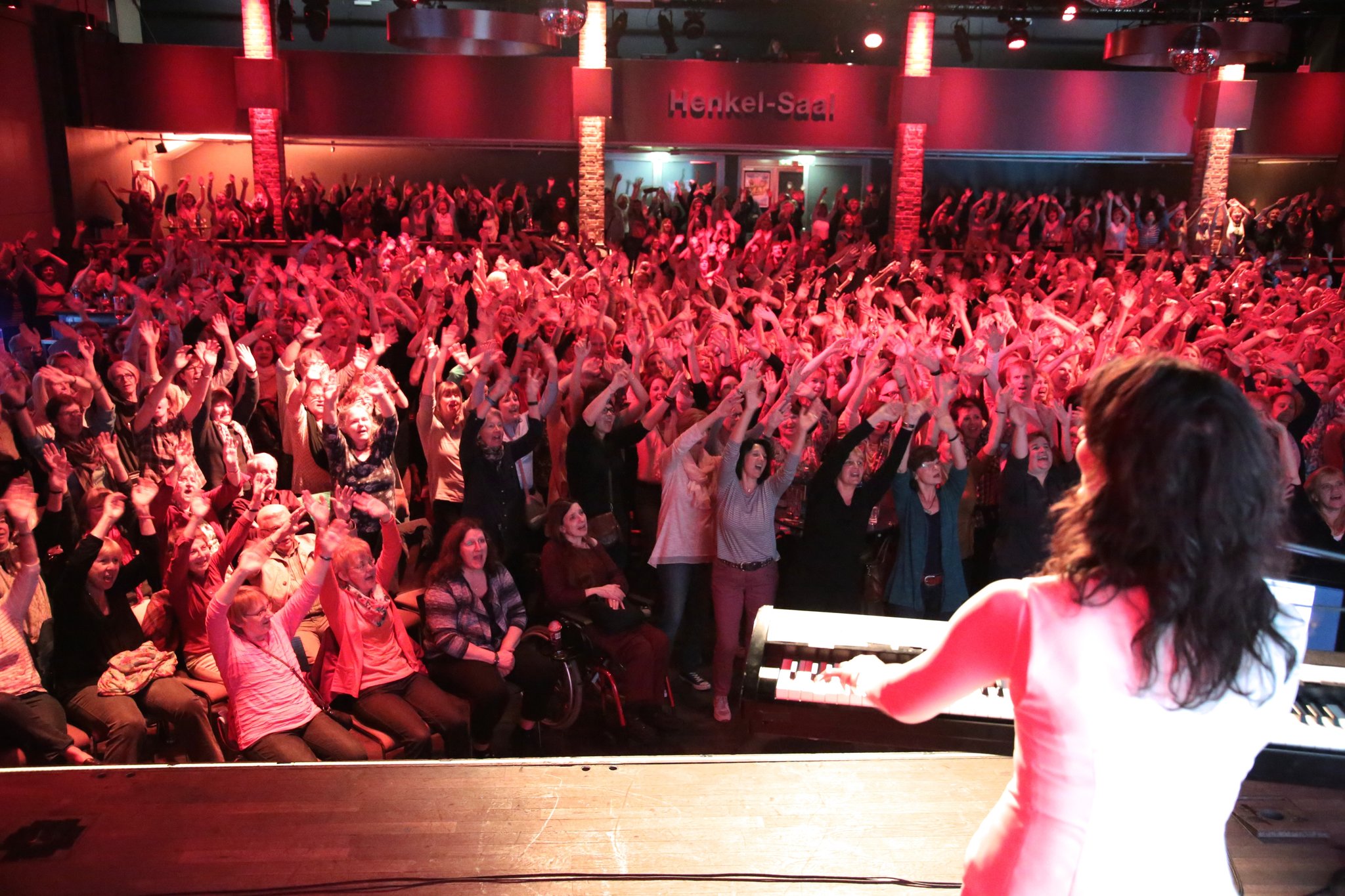 Musik biografisch erleben: Mitsingkonzert in der Wattenscheider ...