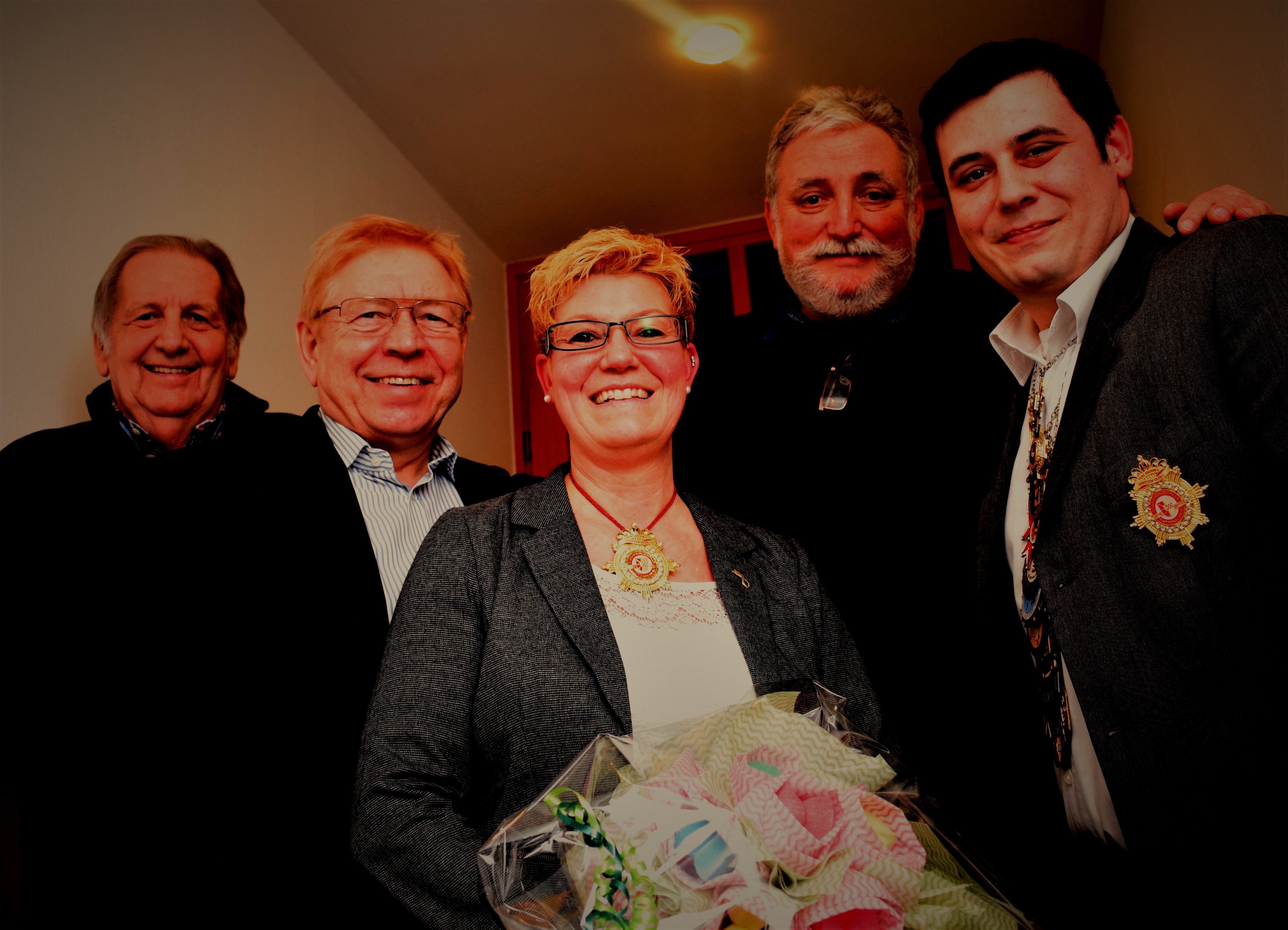 Foto: Karl Heinz Lehnertz - Von links: Adjutant: Franz Seidl, Stadtprinz: Joachim I. (Ridder), Stadtprinzessin: Silvia I. (Wienert), Peter Opfer, Adjutant: Marcel Nau,