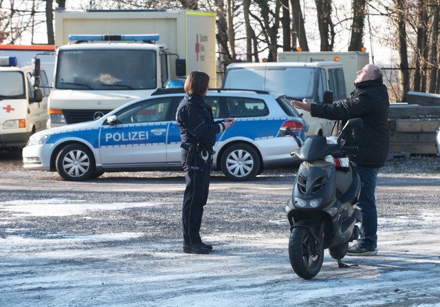 Dieser Bergkamener Fahrzeugführer brauchte die Kontrolle nicht zu fürchten. Bei ihm war alles in Ordnung und der Test seiner motorischen Fähigkeiten und seines Koordinationsvermögen bestand er einwandfrei.