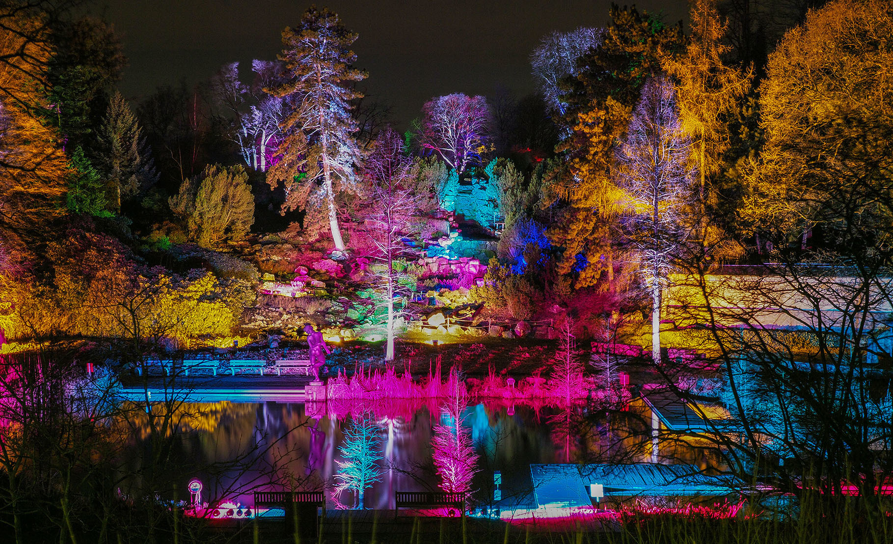 Livetime Aufnahmen vom Parkleuchten im Essener Grugapark. Die Aufnahmen entstanden am 2.2. 2017.
Michael Gohl / FUNKE Foto Services
