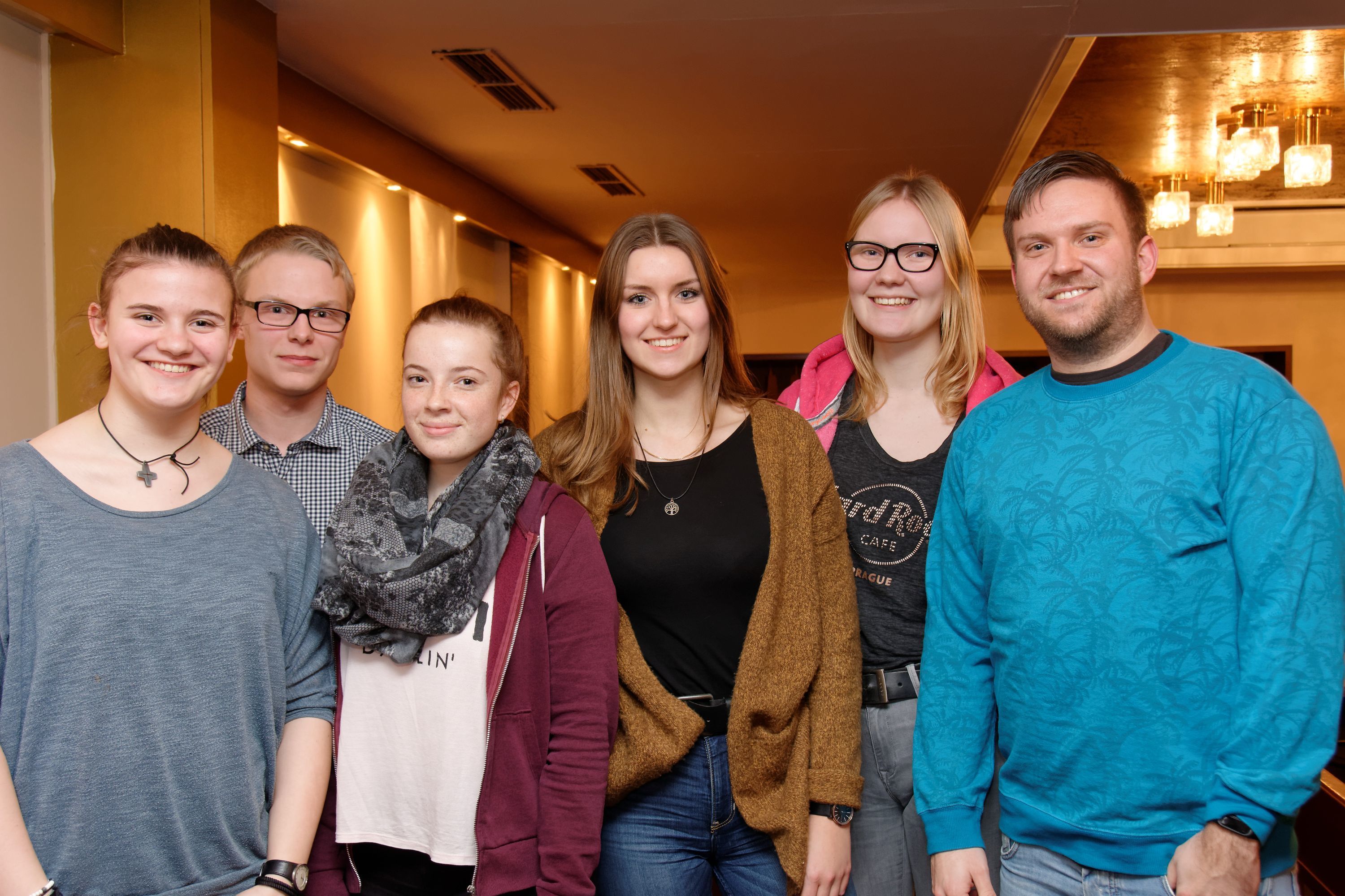 Der diesjährige DLRG-Jugendausschuss (von links nach rechts): Kathi Baak, Patrick Walter, Kaya Kossek, MandyMeyer, Lea Herwald, Heiko Tos