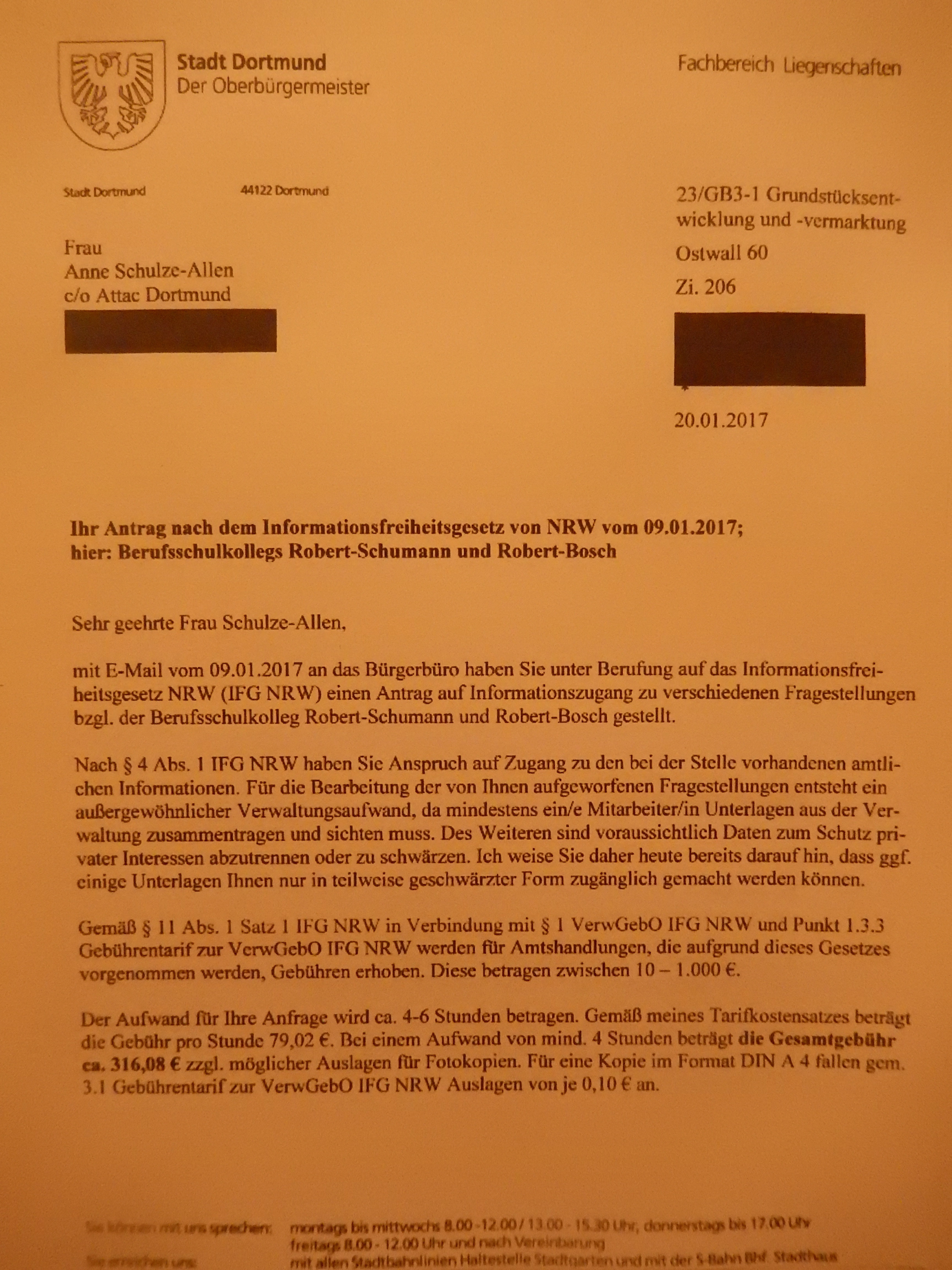 Attac klagt gegen Gebührenforderung: Wieviel Transparenz gewährt die Stadt ihren Bürgern bei wichtigen Haushaltsentscheidungen? Hier die erste Seite des Schreibens des Fachbereich Liegenschaften der Stadt Dortmund.