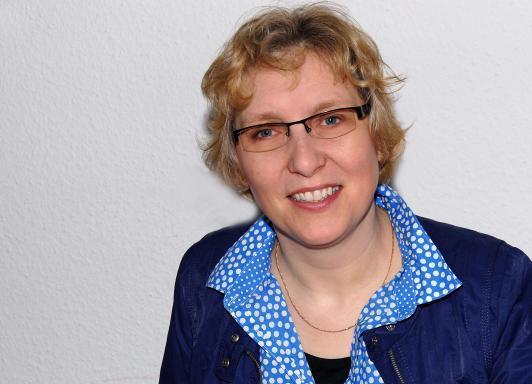 Astrid Lindner, Leiterin der Verbraucherzentrale in Iserlohn, gibt Tipps rund ums Thema Mindesthaltbarkeit von Lebensmitteln.