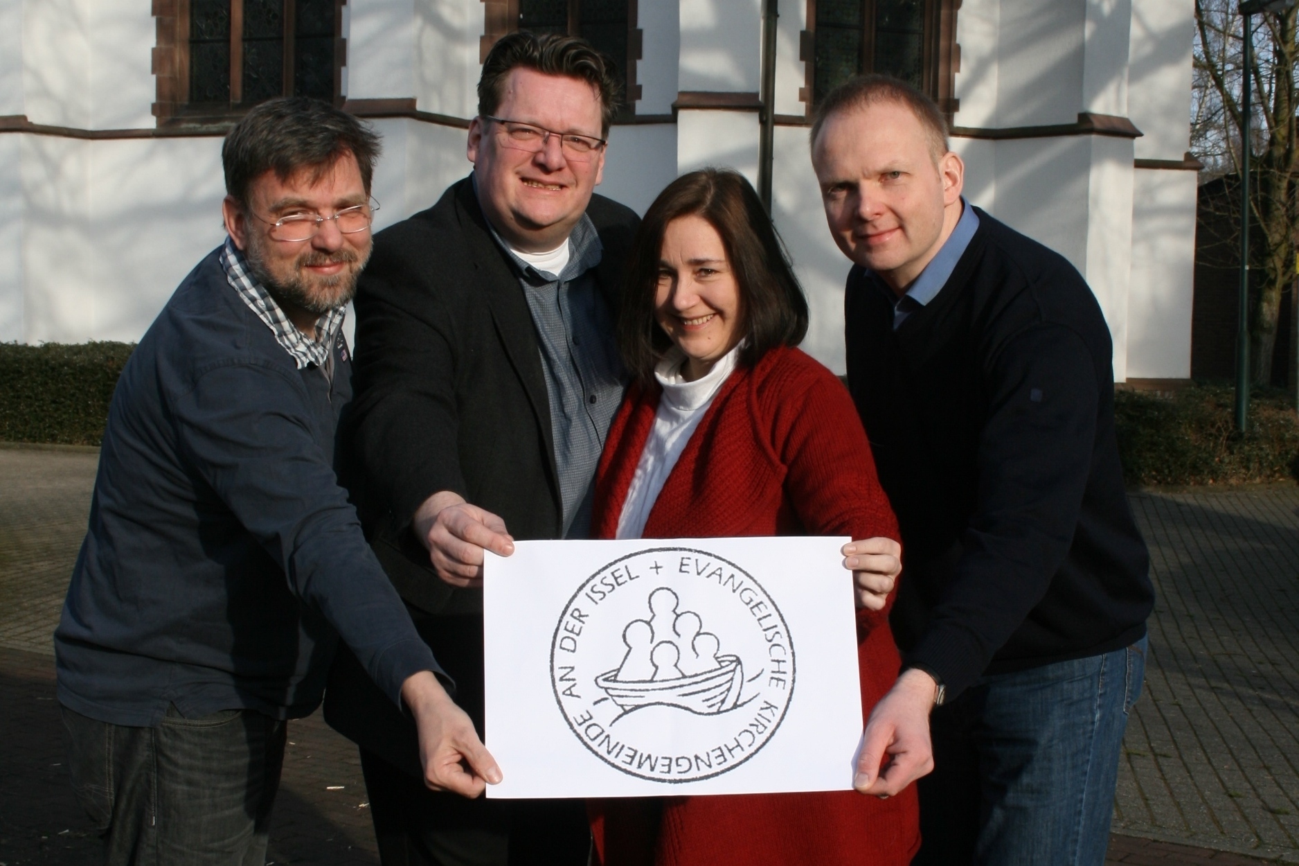 "Wir steigen zusammen in ein Boot": Pfarrer Stefan Schulz (Hamminkeln), Pfarrer Udo Schmitt (Wertherbruch, Ringenberg-Dingden), Pfarrerin Dagmar Hörnchen-Schmitt (Blumenkamp), Pfarrer Klaus-Hermann Heucher (Brünen)