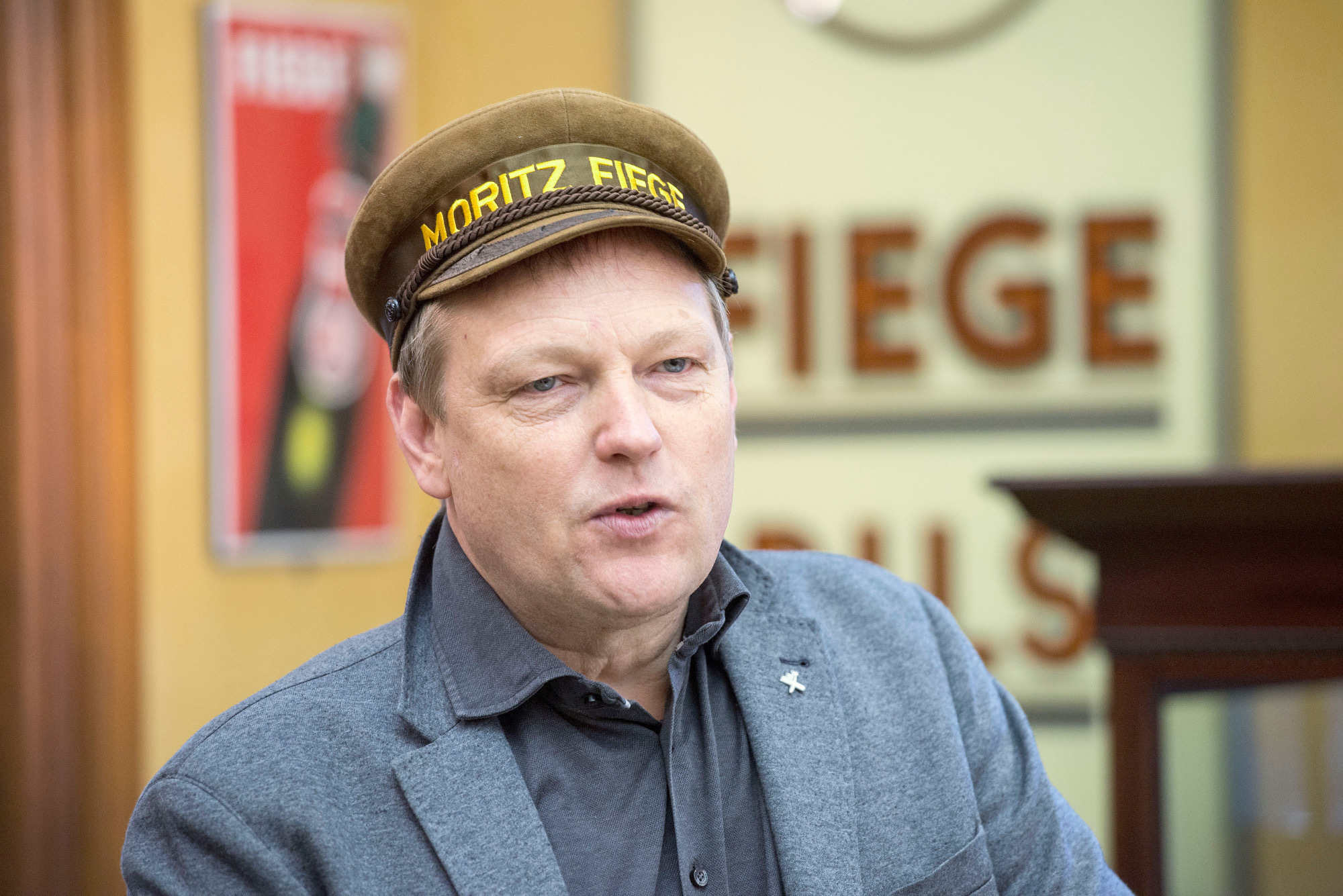 Der diesjährige Träger der Bierkutschermütze heißt Christian Eggert.