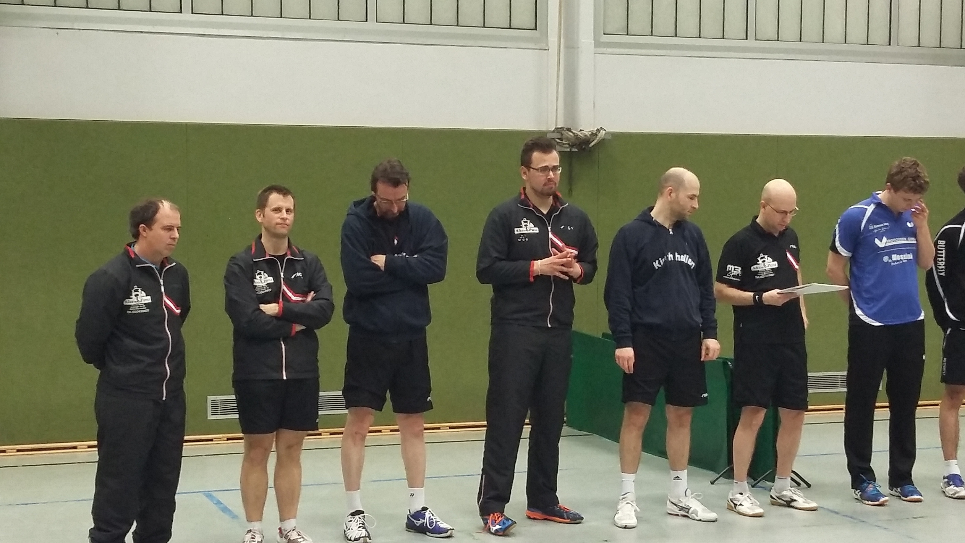 Nach dem Spiel noch etwas ungläubig: Die NRW-Liga-Herren des VfB Kirchhellen