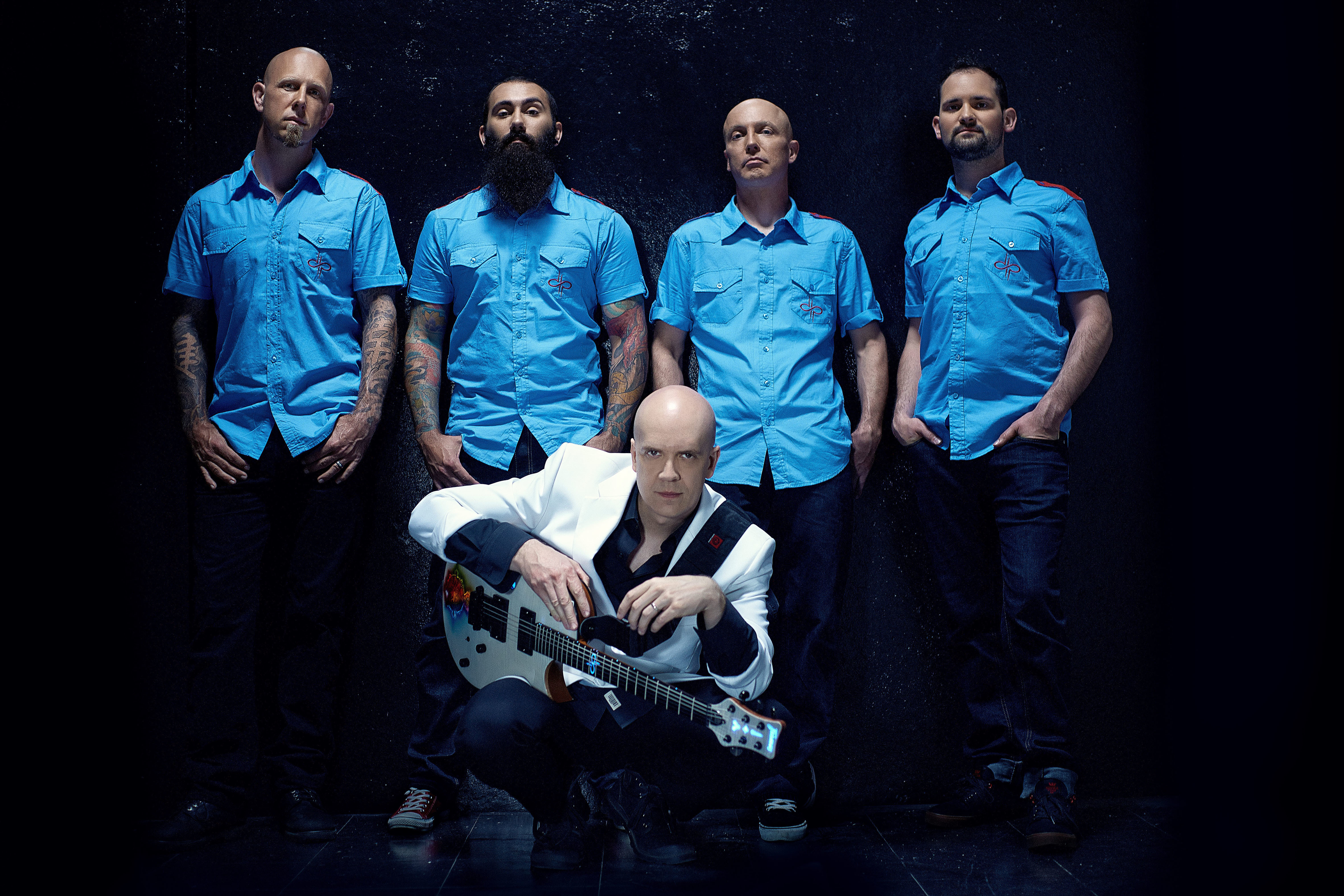 Der kanadische Multiinstrumentalist Devin Townsend kommt um das 2016 erschienene Album „Transcendence“ live vorzustellen.