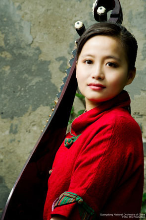 Gu Shengying ist Pipa-Solistin, eines der traditionellen Instrumente in China.