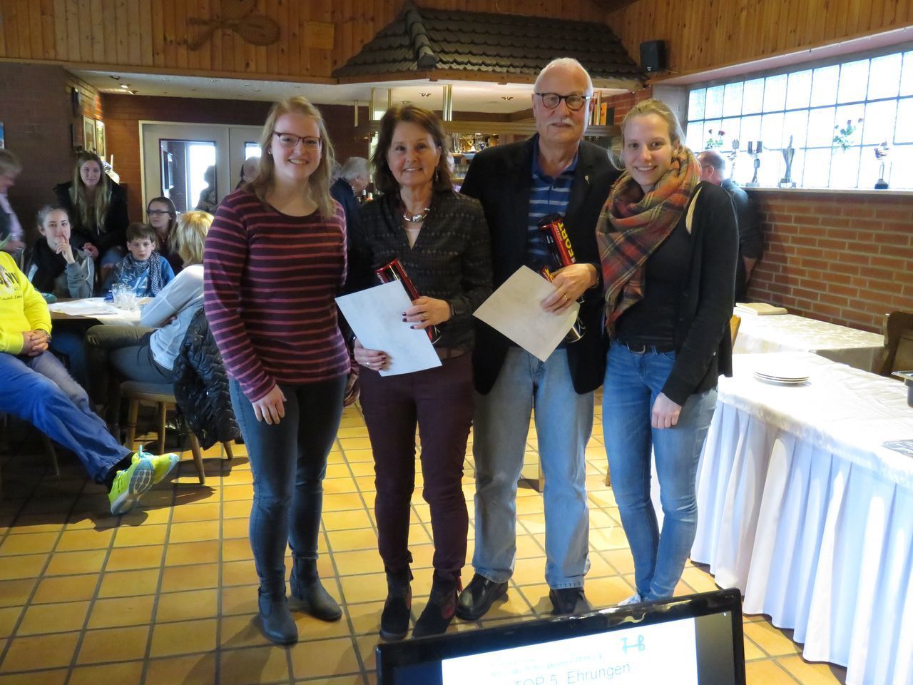 (v.l.) Saskia Driesner, Christiane Neumann, Gerd Kampmeyer und Carolin König.