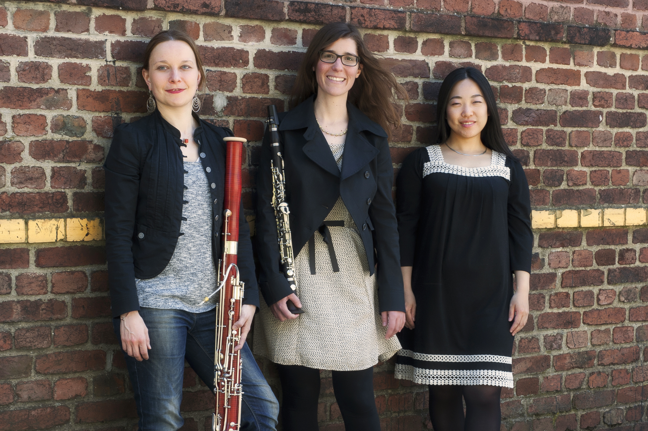 Nel Vento, das sind Simone Hauprich (Klarinette), Katrin Steinfeld (Fagott) und Eri Uchino (Klavier). Die Musikerinnen fanden zu einem Kammermusikensemble in außergewöhnlicher Besetzung zusammen. Foto: privat
