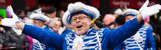 Ab Donnerstag regieren die Kornblumenblauen Menden.