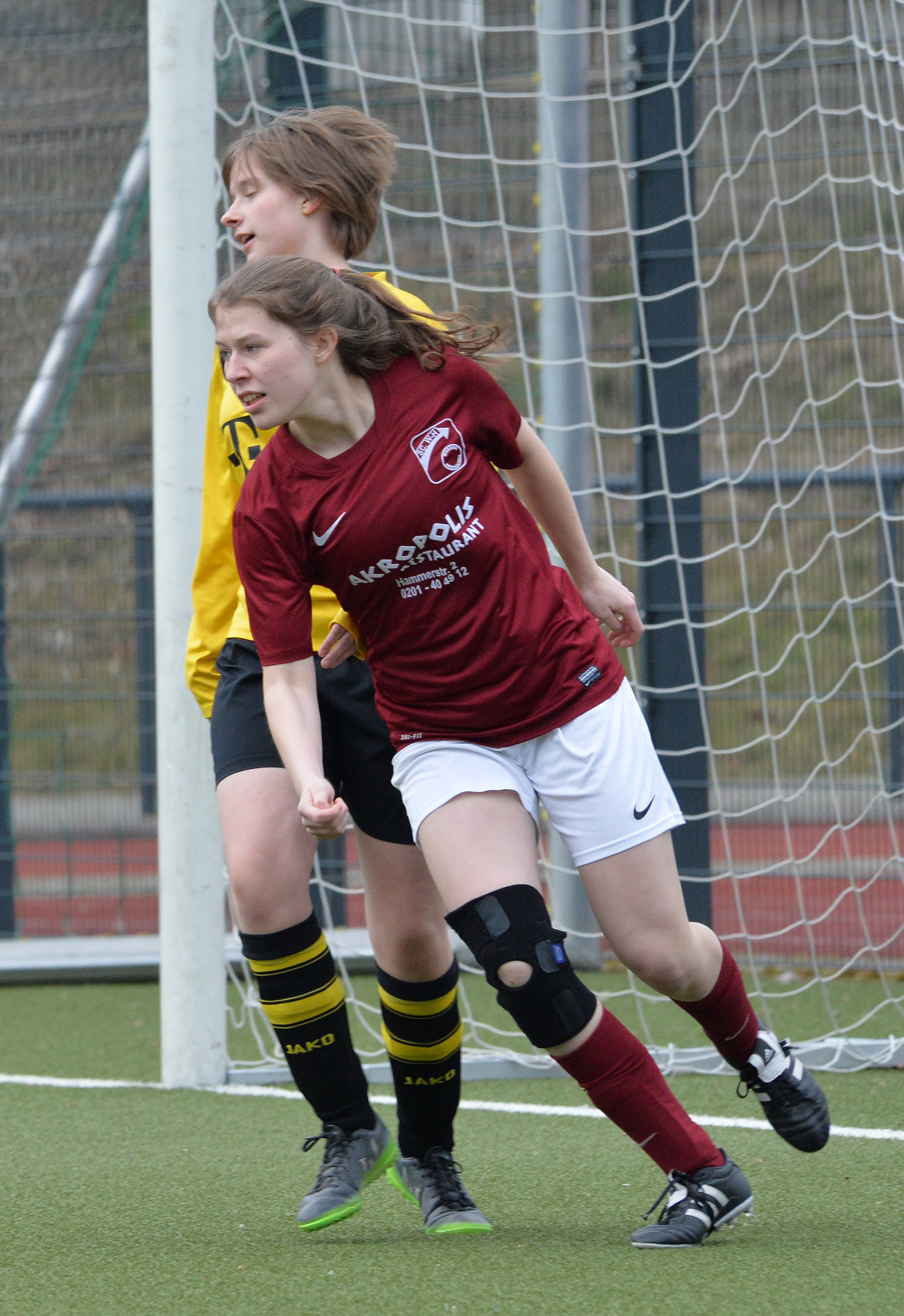 Ines Seeliger von den U17 Mädchen kämpfte um jeden Quadratmeter des Spielfeldes.
Foto: Bangert