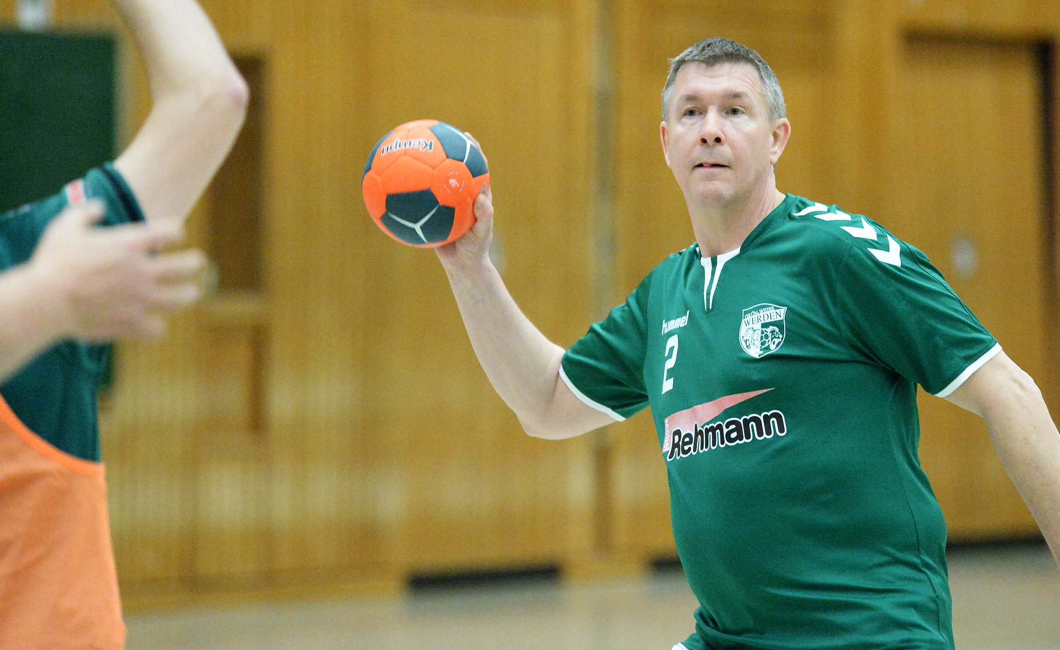Stephan Schmücker und seine Mitstreiter liefen zu oft in Tempogegenstöße.
Foto: Bangert