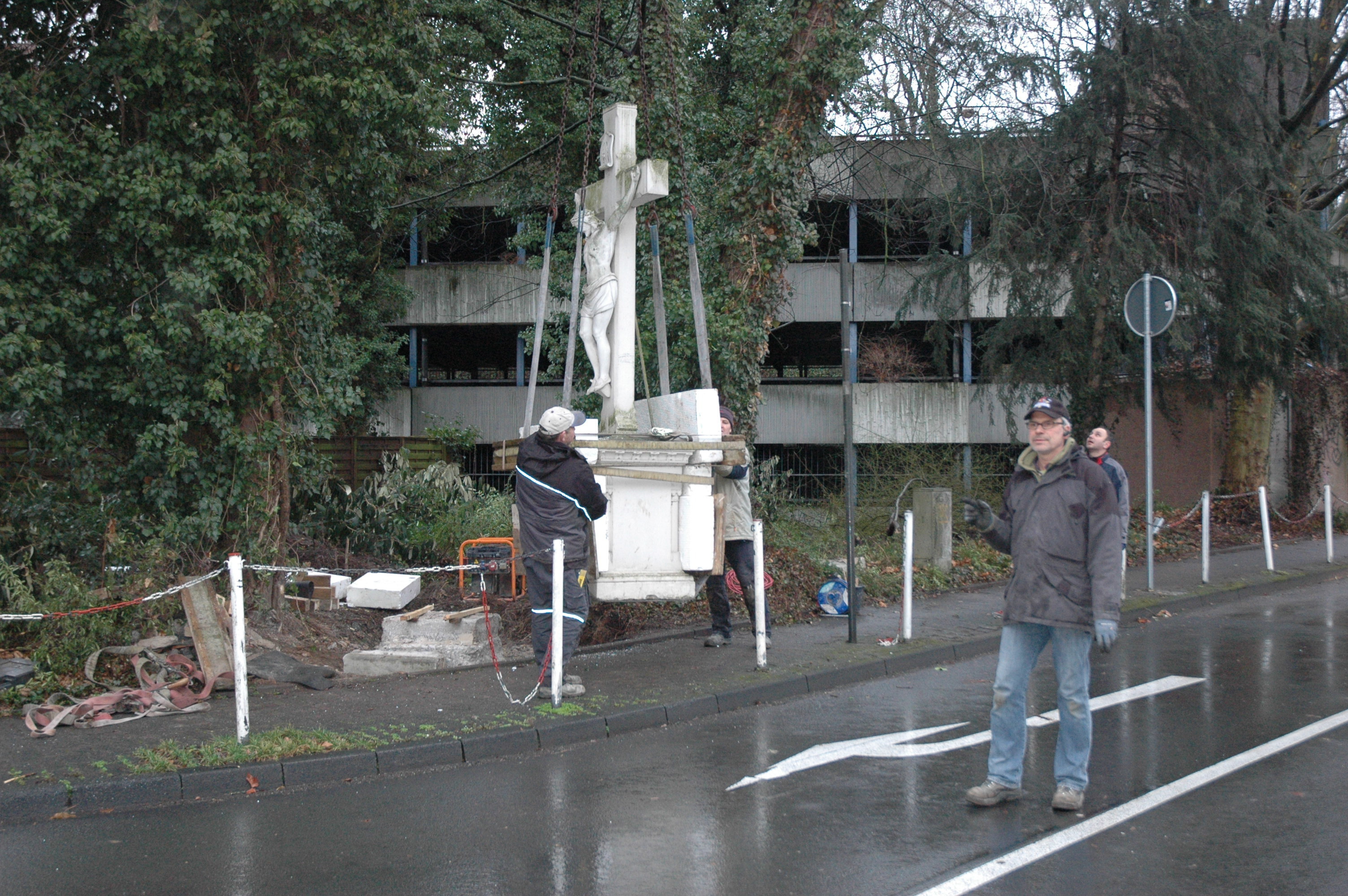 Hier machte sich das Wegekreuz auf den Weg.