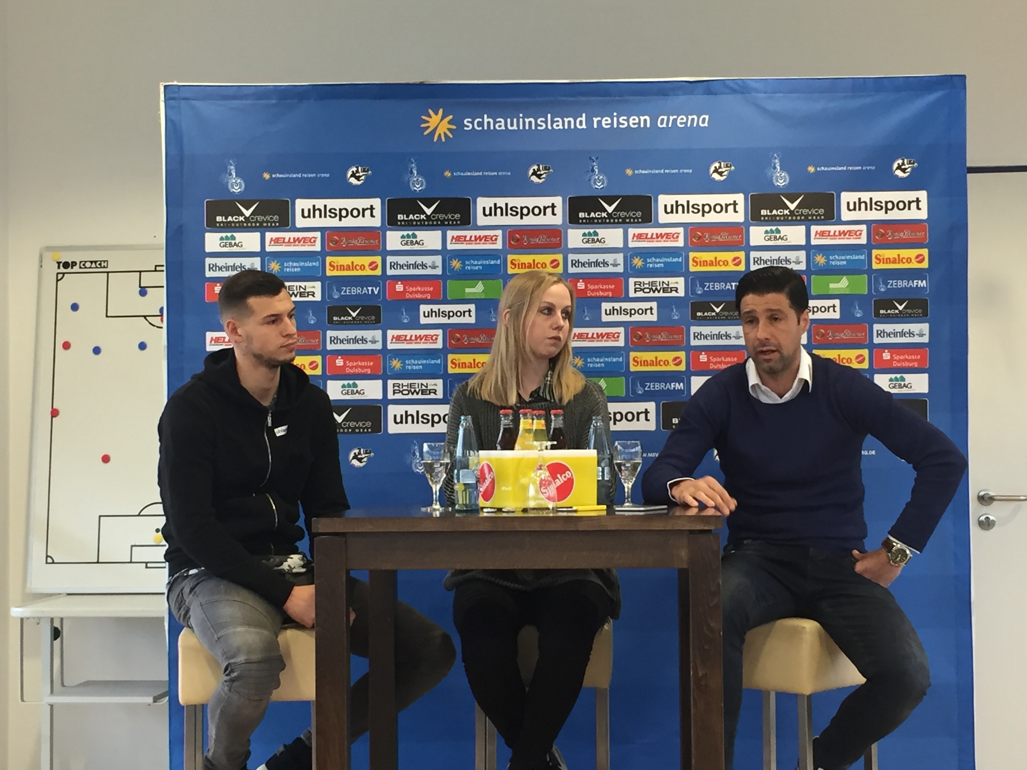 Andy Wiegel lobte auf der Pressekonferenz die gute Stimmung in der Mannschaft. Trainer Ilia Gruev möchte die Punkte an der Wedau halten