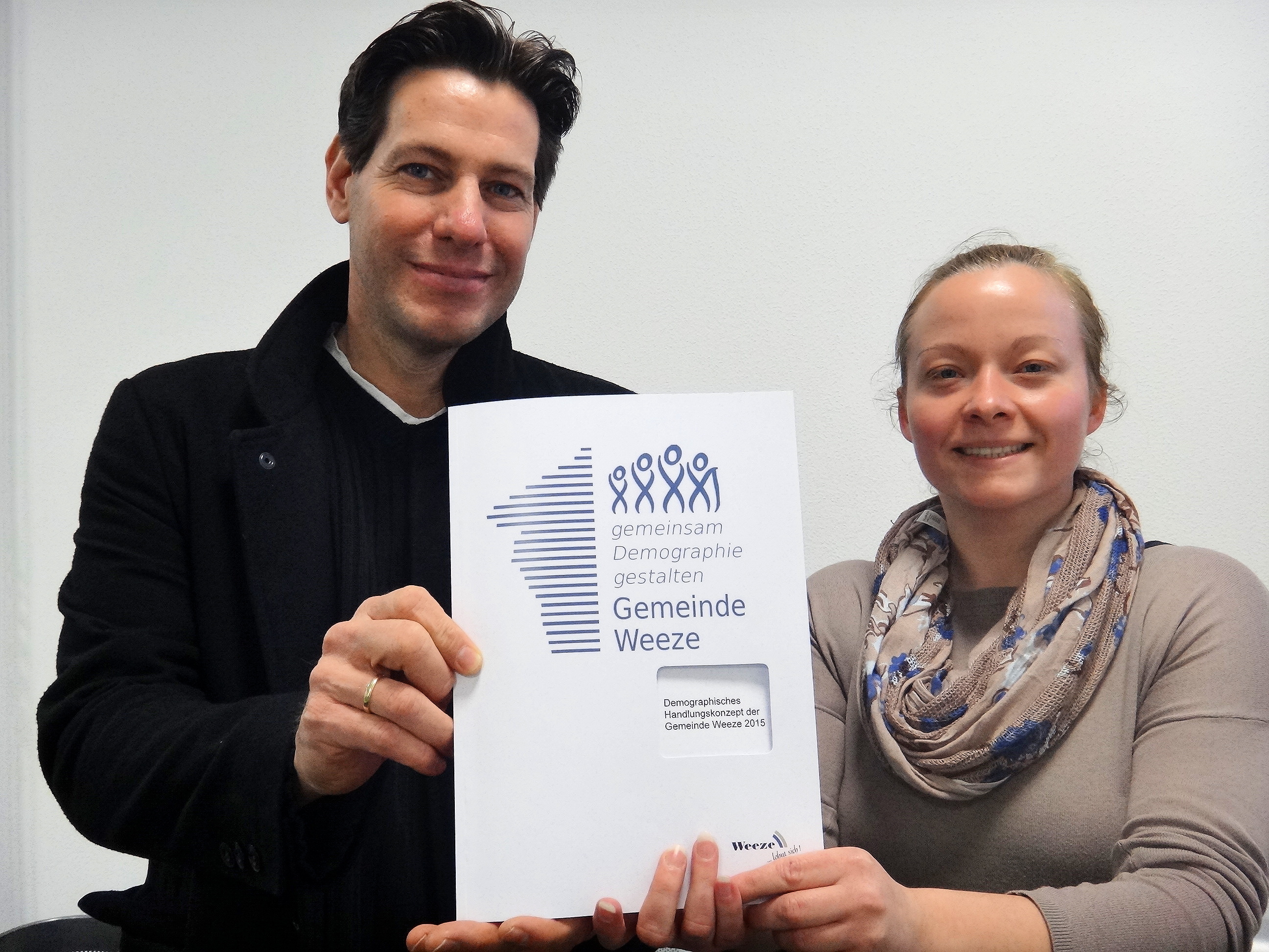 Anna Gabrys und Volker Schoelen wurden jetzt zu Demographie-Beauftragten der Gemeinde Weeze bestellt.