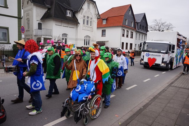 Auch die Fußgruppe war in bester Laune.