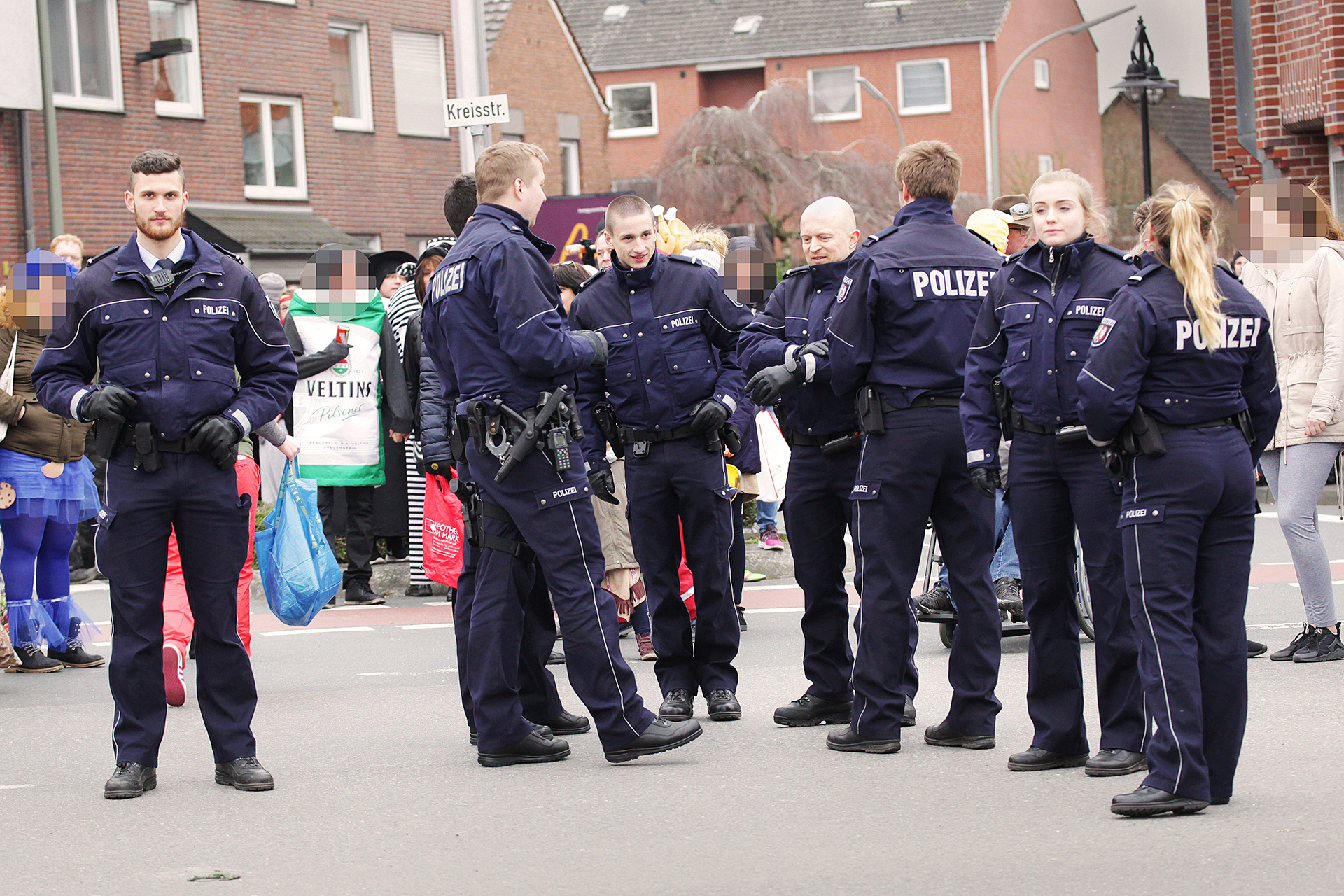 Die Polizei sorgte mit starken Kräften für Sicherheit beim Karneval.