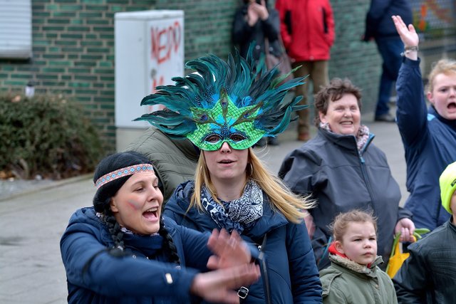 Der Rosenmontagsumzug 2017 in Gelsenkirchen-Erle. Foto Kurt Gritzan