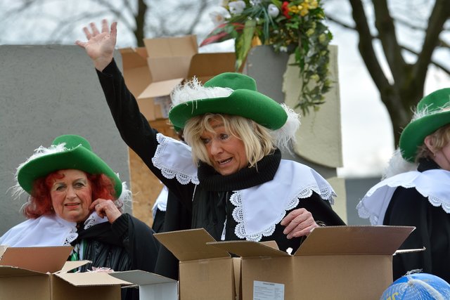 Der Rosenmontagsumzug 2017 in Gelsenkirchen-Erle. Foto Kurt Gritzan