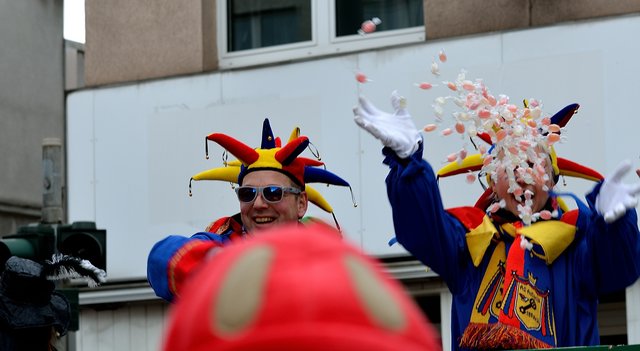 Der Rosenmontagsumzug 2017 in Gelsenkirchen-Erle. Foto Kurt Gritzan