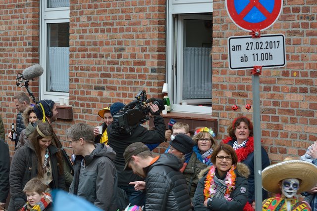 Der Rosenmontagsumzug 2017 in Gelsenkirchen-Erle. Foto Kurt Gritzan