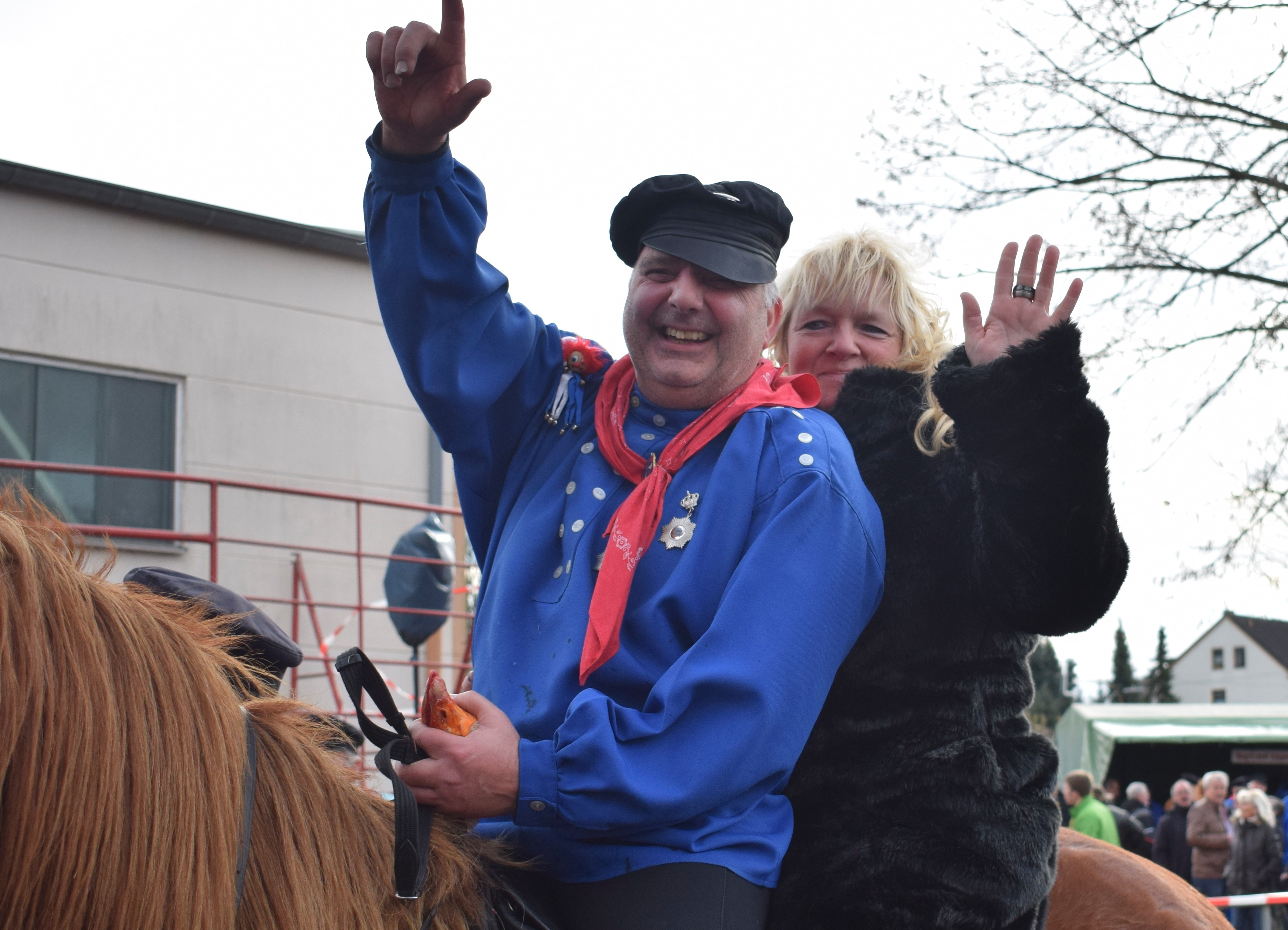 Bilder : Karl Heinz Lehnertz