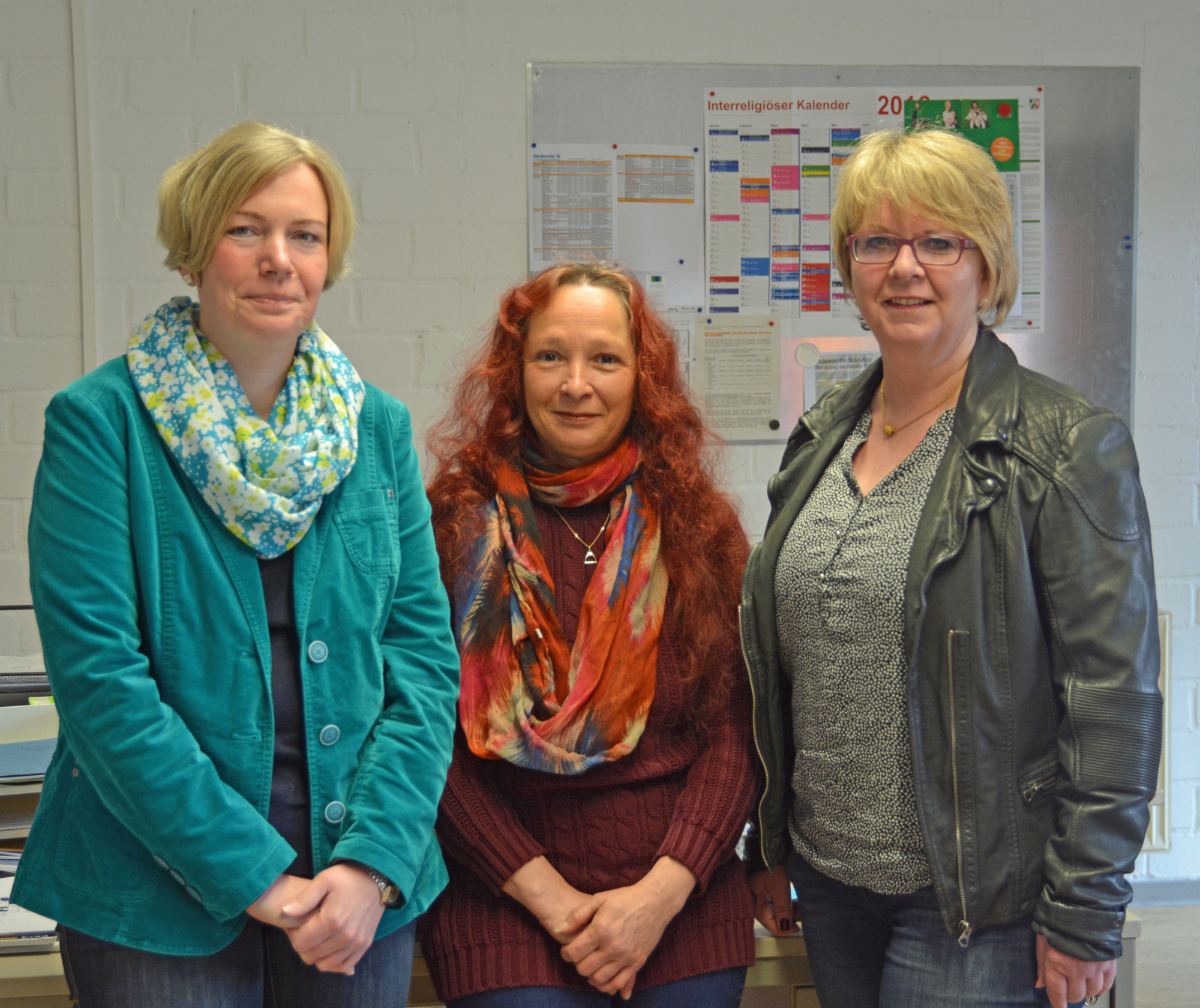 Die Flüchtlingsberaterinnen der Diakonie: Stefanie Hingmann, Heike Pullich-Stöffken und Bettina Hils kümmern sich intensive um die Menschen, die in Xanten Schutz und Hilfe suchen.