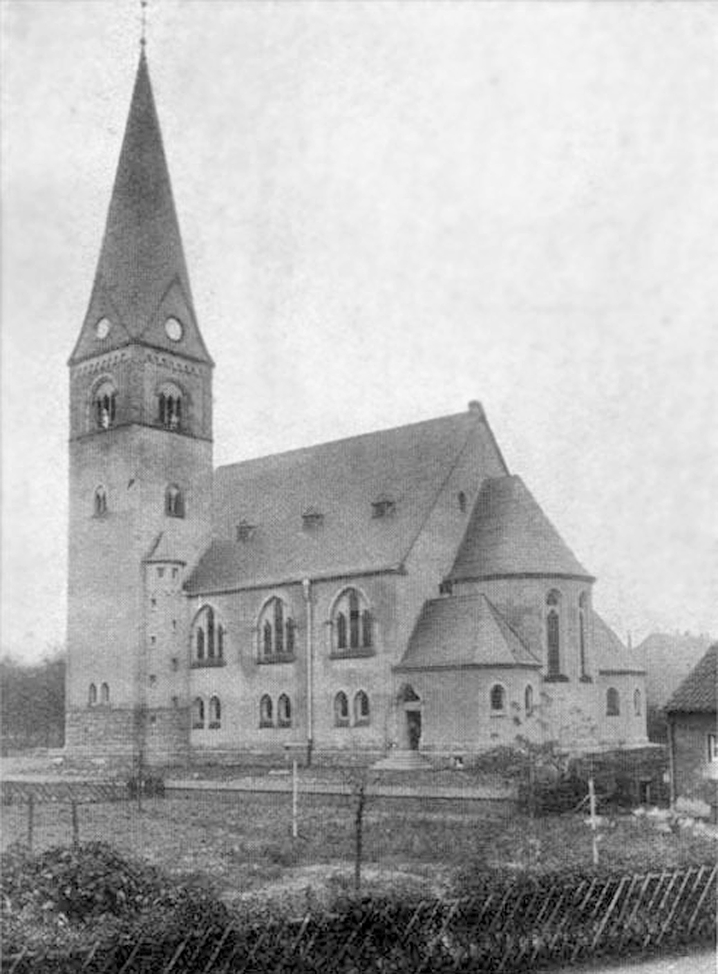 Die Christuskirche im Jahr ihrer Fertigstellung, 1927. Foto: Kirchengemeinde