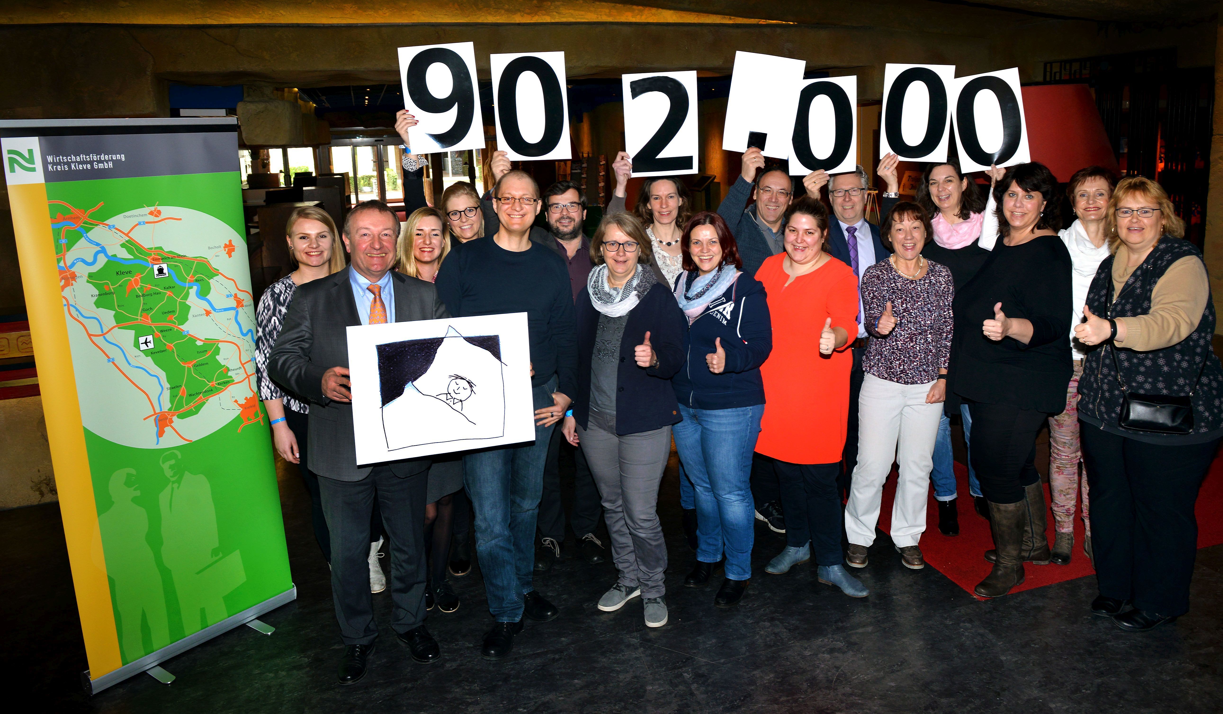 Die Freude über das neue Zwischenhoch von 902.000 Übernachtungen im Kreis Kleve leitete die aktuelle Tourismus-Tagung im Wunderland Kalkar ein. Mit dabei waren die Tourismus-Fachleute aus den Städten und Gemeinden des Kreises Kleve, der damit einmal mehr einen Zuwachs bei den Übernachtungen von vier Prozent verbuchte.