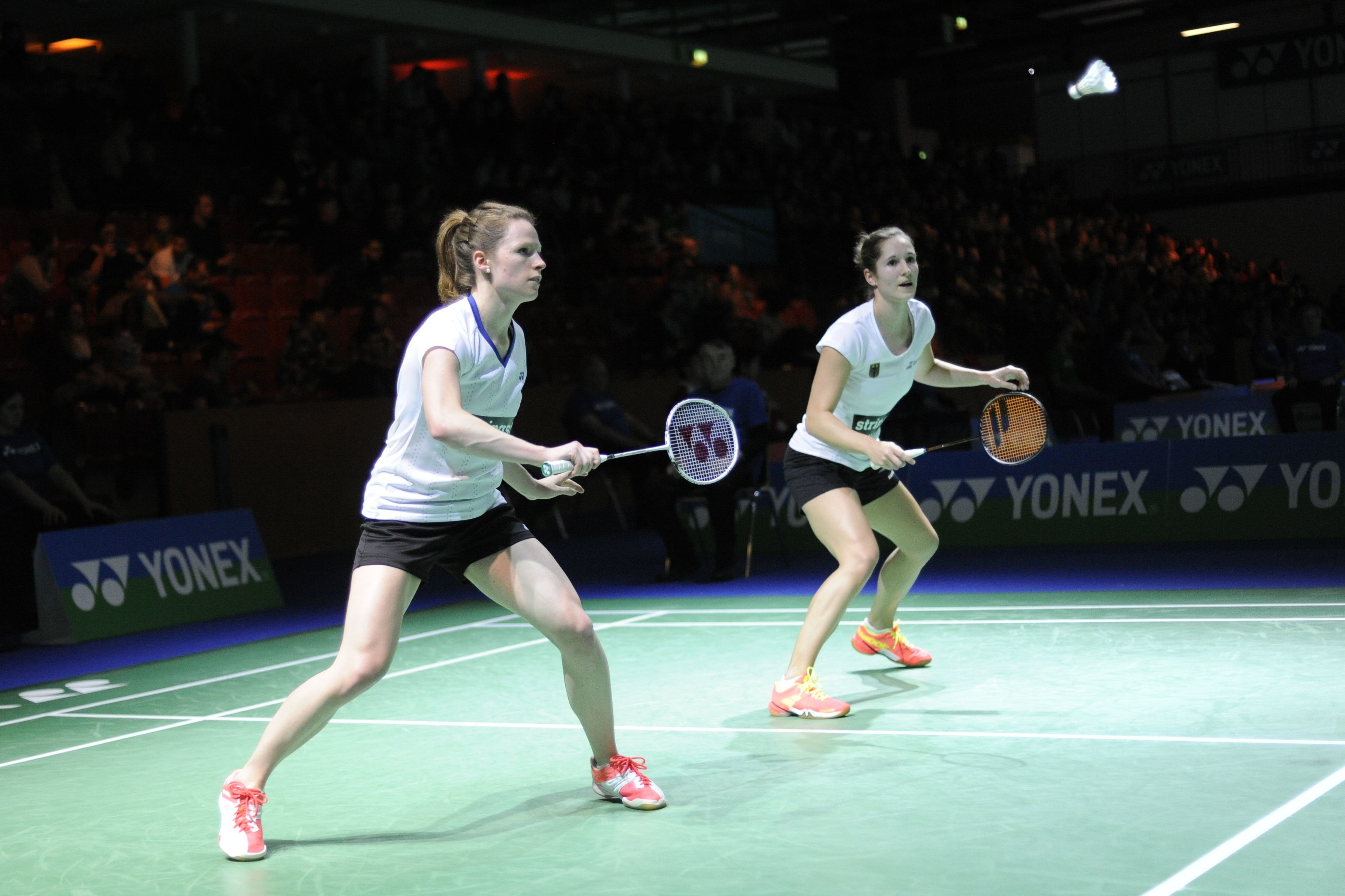 Isabell Herrtrich (li.) und Carla Nelte erreichten die Runde der letzten 16-