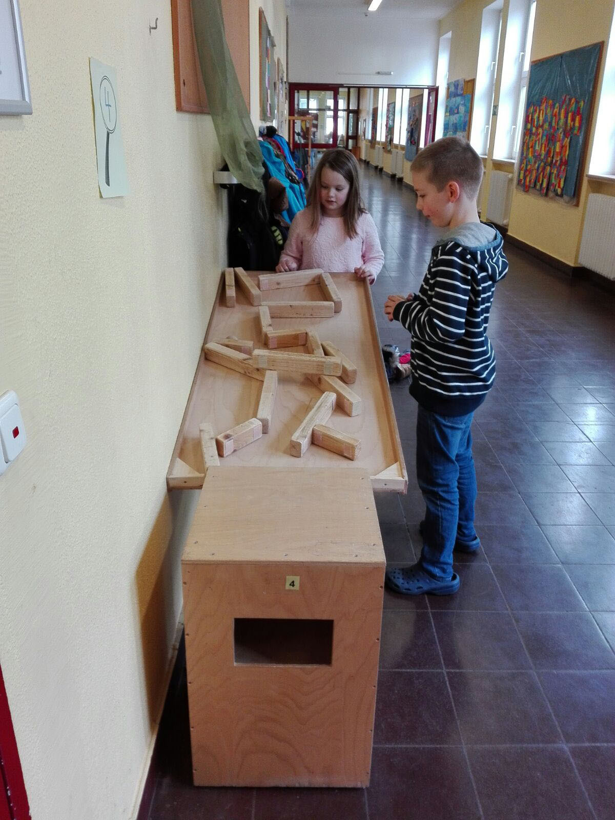 In der Schule konnten die Kinder experimentieren.