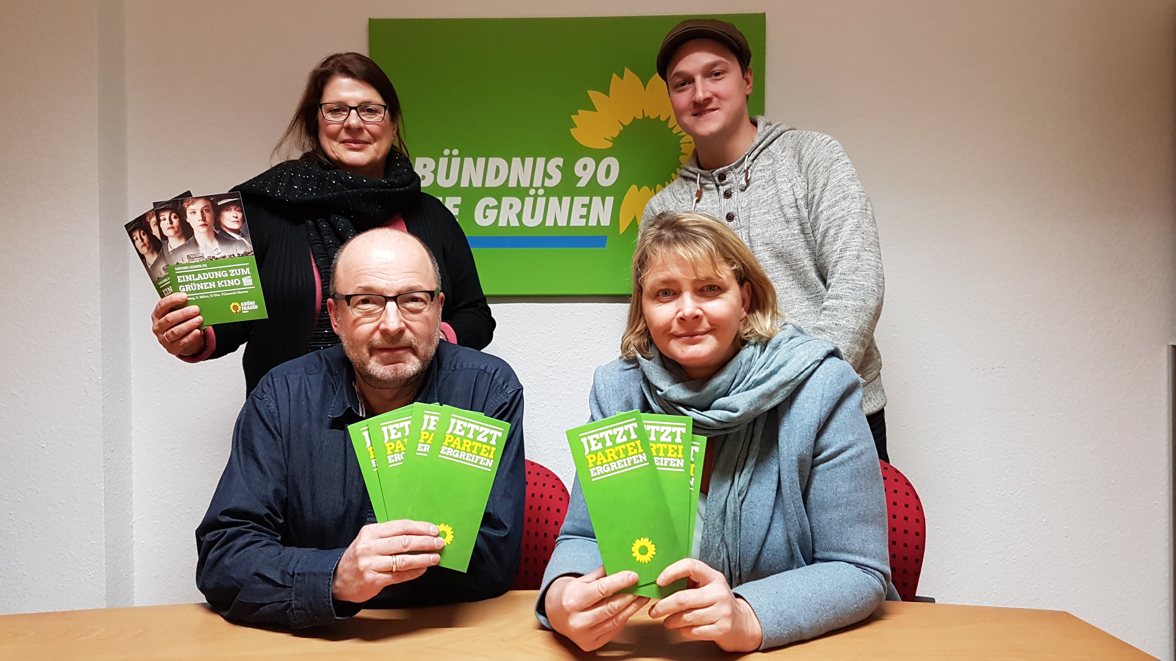Vorsitzende Susanne Marek (links oben)Beisitzer Jacob Liedtke (rechts oben) Schatzmeister Frank Köhler (links unten) Beisitzerin Sabine von der Beck (rechts untern)