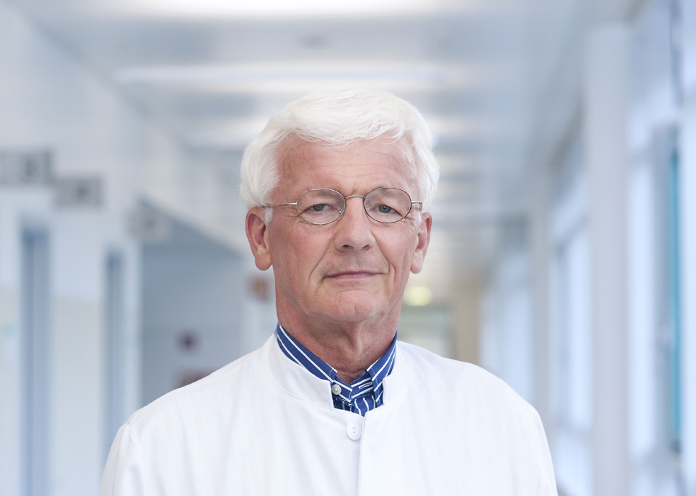 Prof. Dr. Klaus-Peter Steuhl verlässt aus Altersgründen das Uniklinikum Essen.
Foto: Universitätsklinikum Essen
