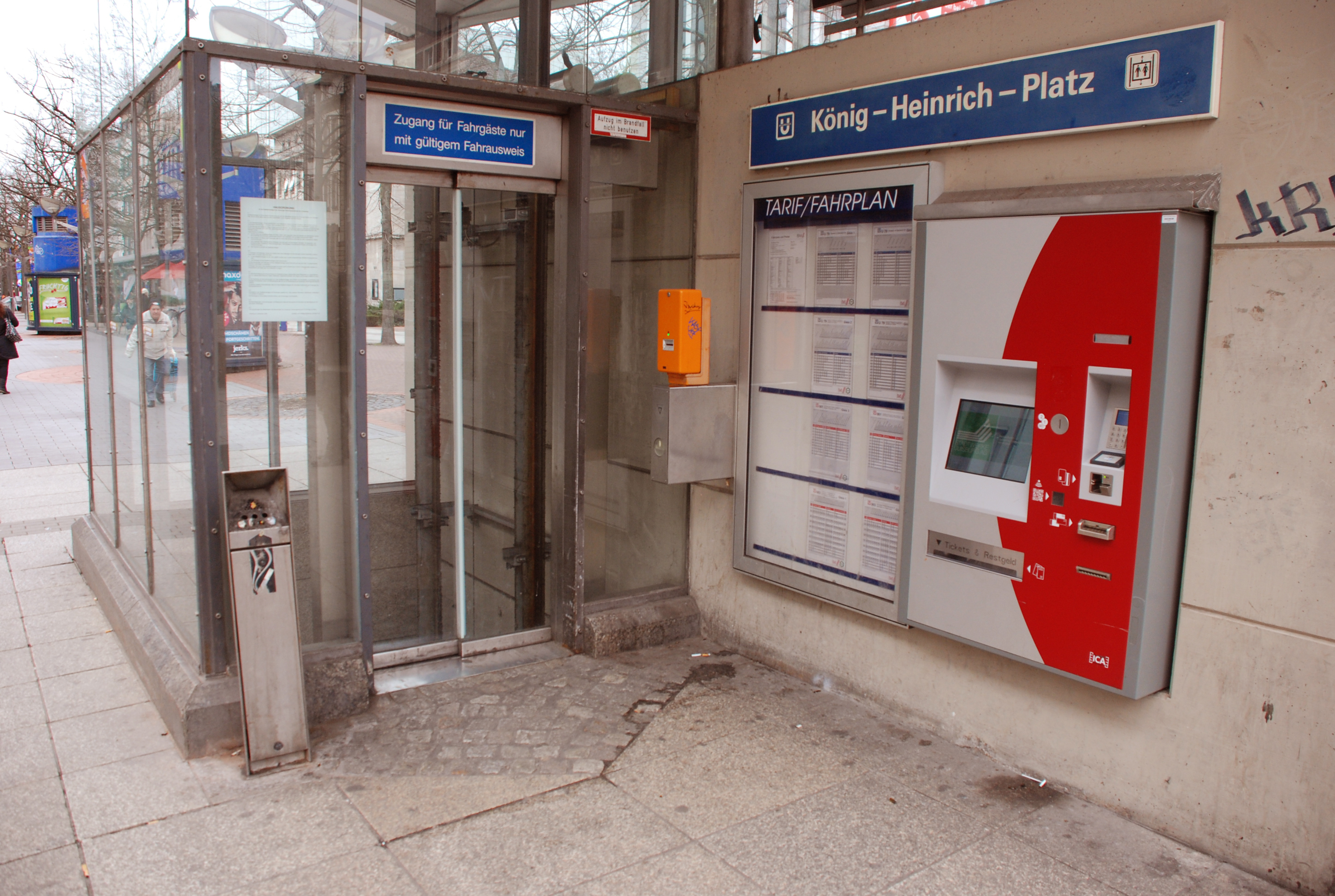 Verdrecktes Aufszugshäuschen: Kann so aussehen, muss es aber nicht.