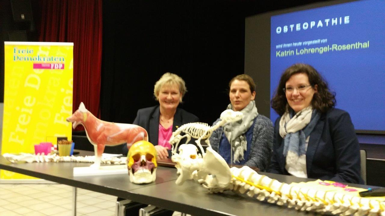 v.l. Andrea Lipproß, Petra Sülberg, Katrin Lohrengel-Rosenthal
