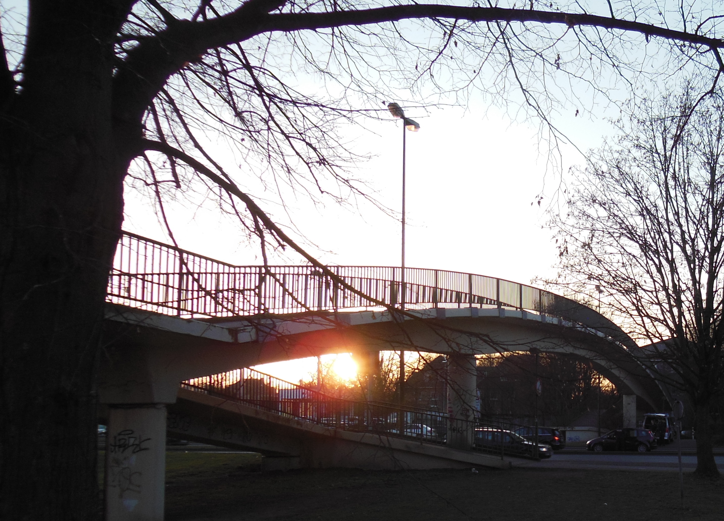 Fußgängerbrücke Kurt-Schumacher-Straße