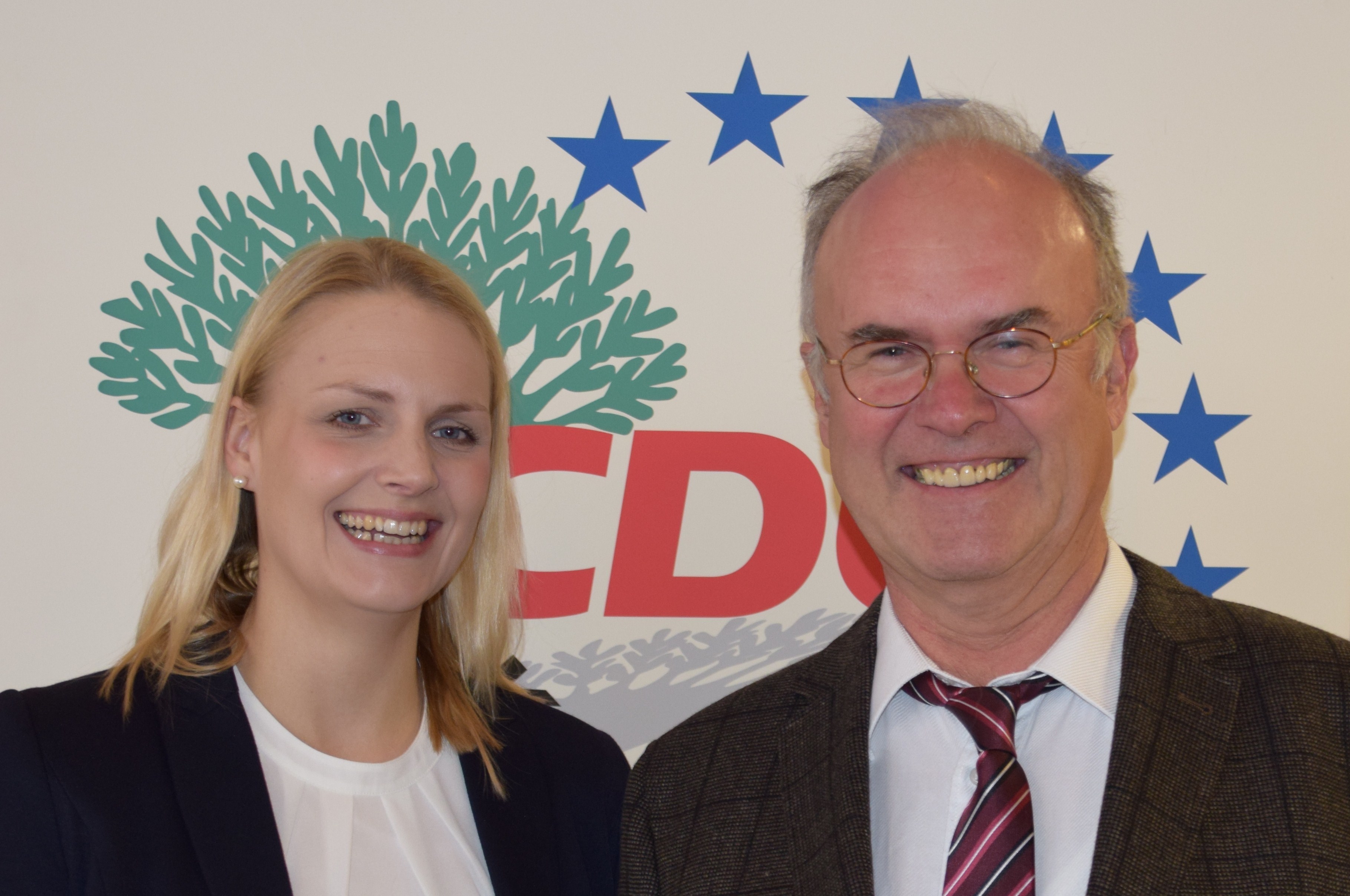 Charlotte Quik CDU-Landtagskandidatin und Wilhelm Windszus, Vorsitzender des CDU-Gemeindeverbandes Hünxe