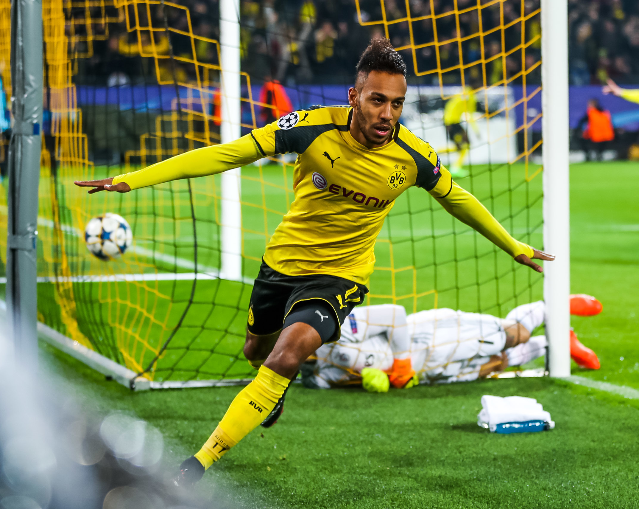 08.03.2017 Dortmund City - Signal Iduna Park BVB vs Benfica Lissabon Champions League Achtelfinale - 4:0 Sieg der Schwarz Gelben Aubamayang - Foto Stephan Schuetze