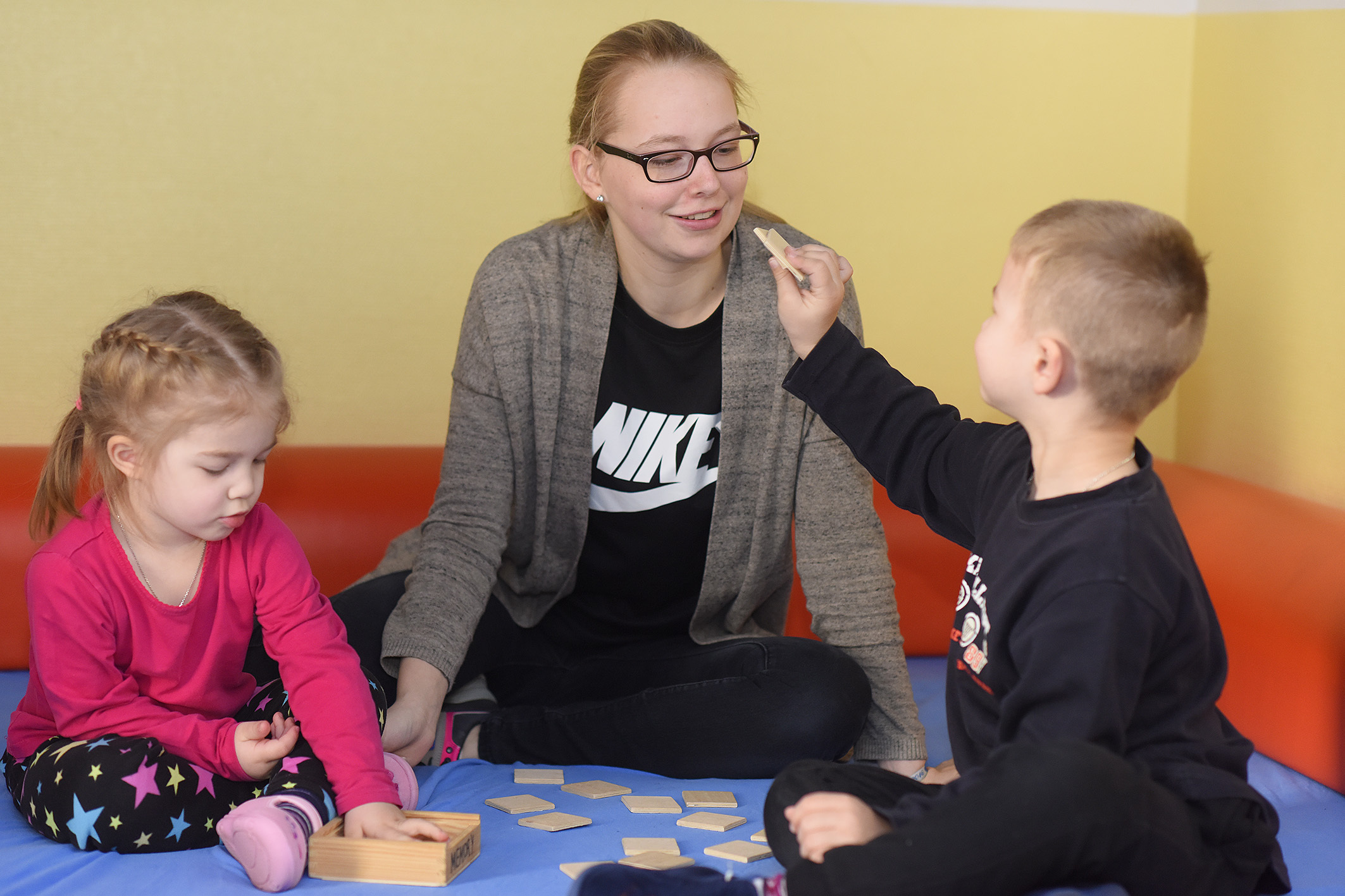 Leonie Fylla macht die Arbeit mit Kindern Spaß.
