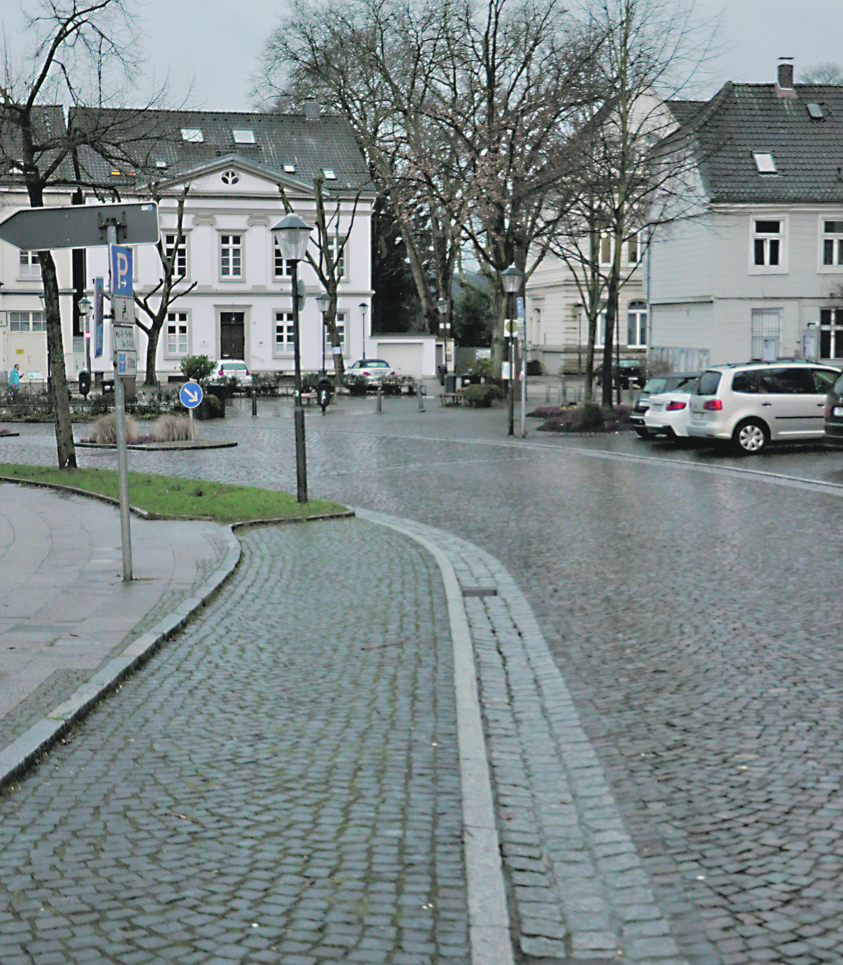 Die Politiker der BV IX lassen prüfen, ob ein Carsharing-Parkplatz an der Schulstraße möglich ist.