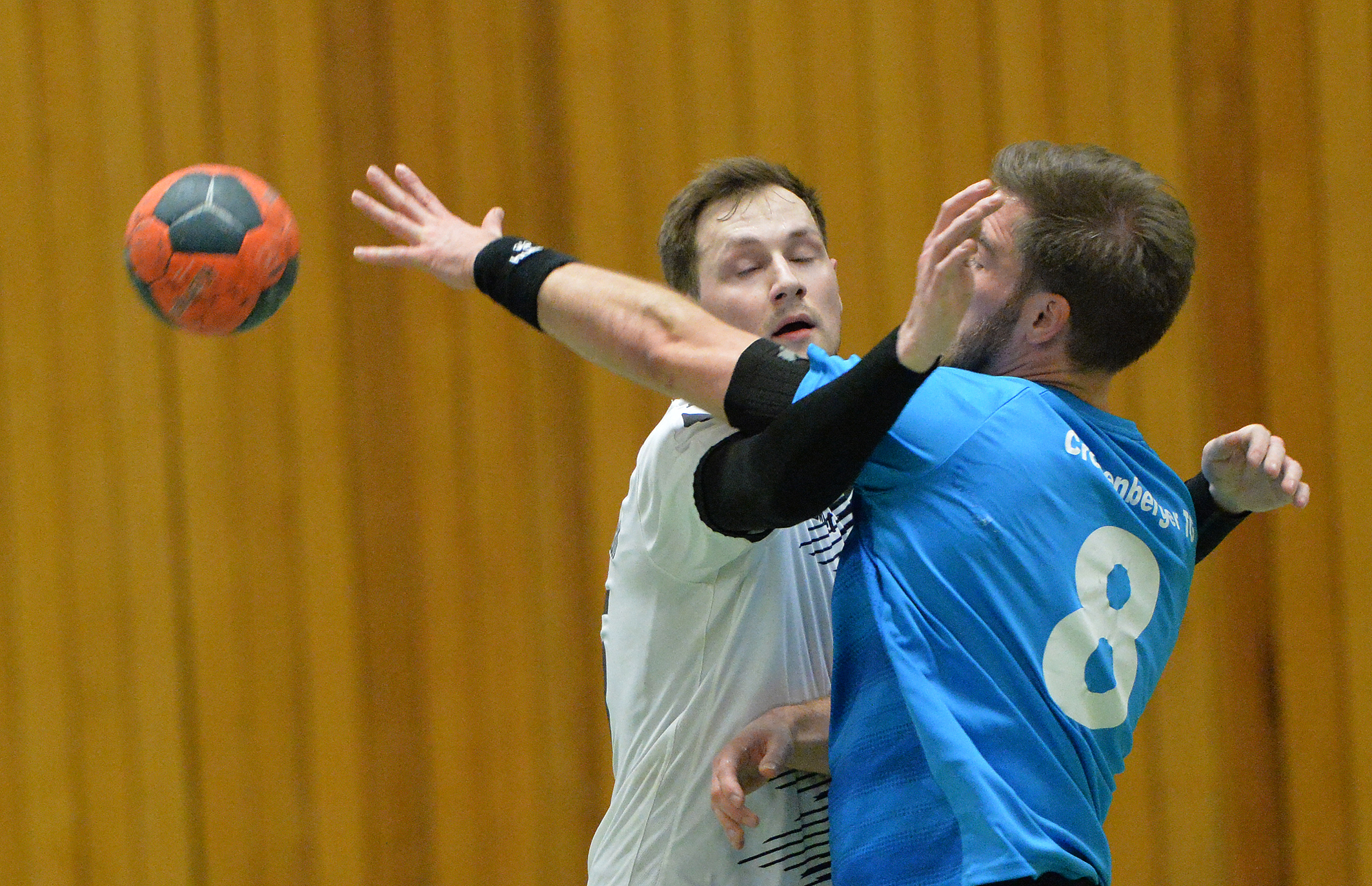 Kettwig-Cronenberger Handball-Ballett.
Foto: Bangert