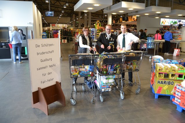 Eine der Sammlergruppen am Samstag