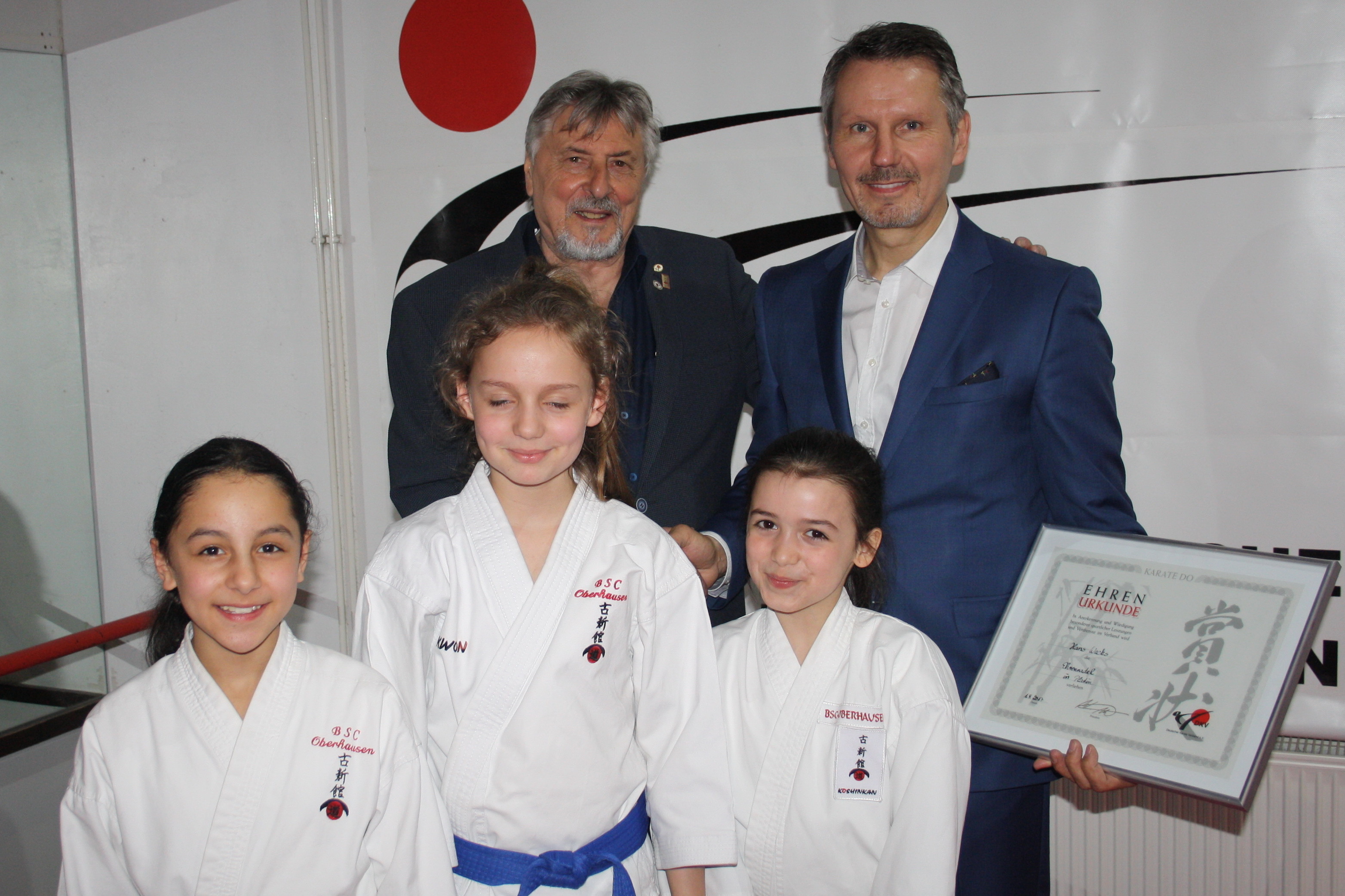 Foto vl. Hans Wecks, Horst Nehm, Talia Gürsoy,Elisa Spiering und Talia Kestane.